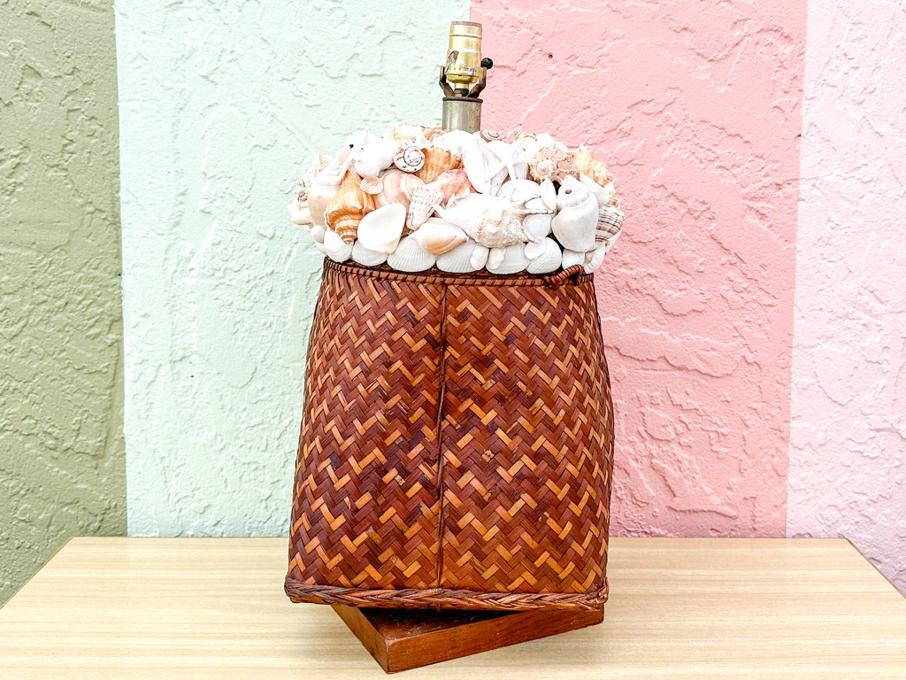 Shell Chic Basket Lamp - Image 8