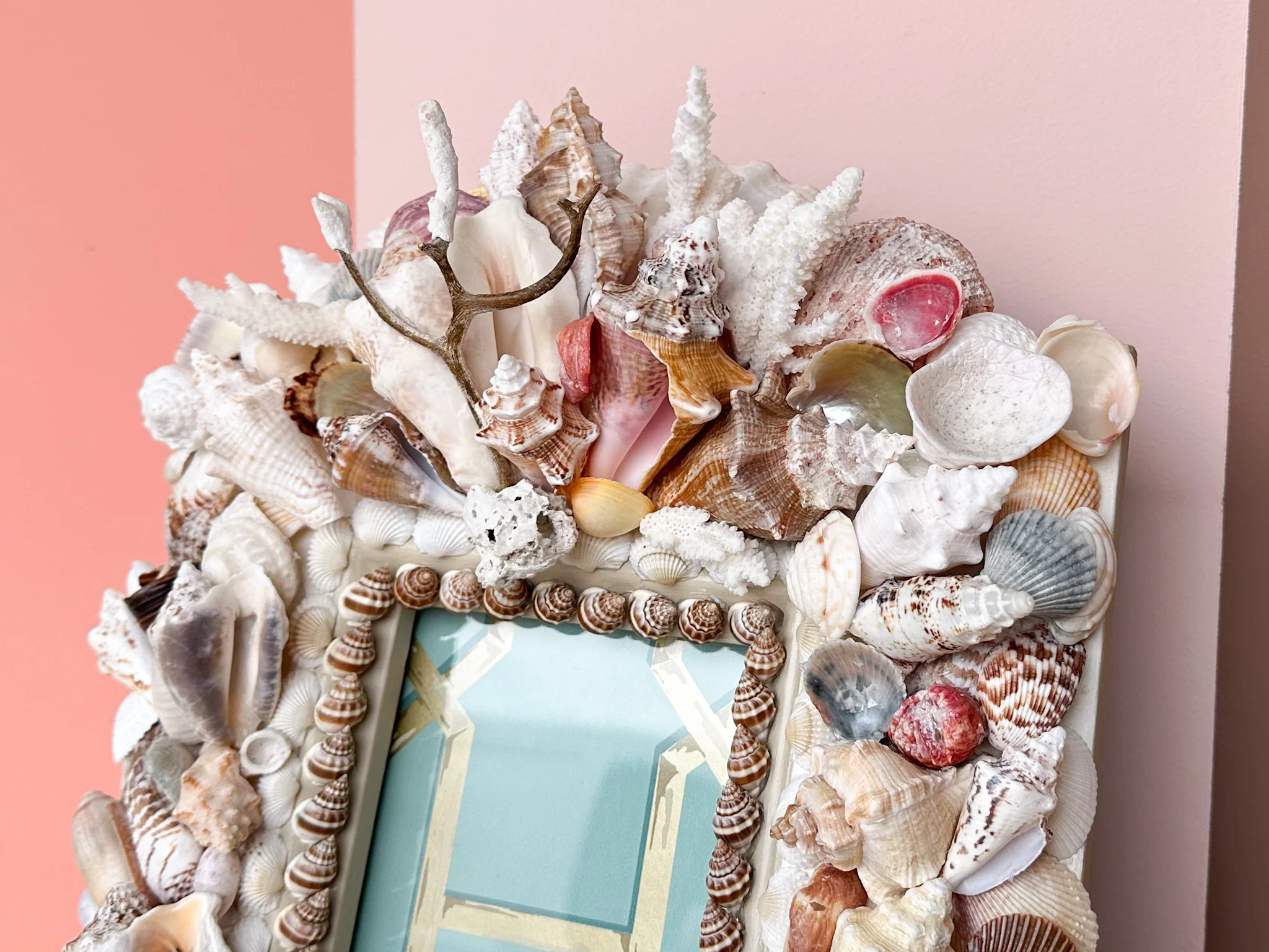 Bahamian Shell Frame - Image 5