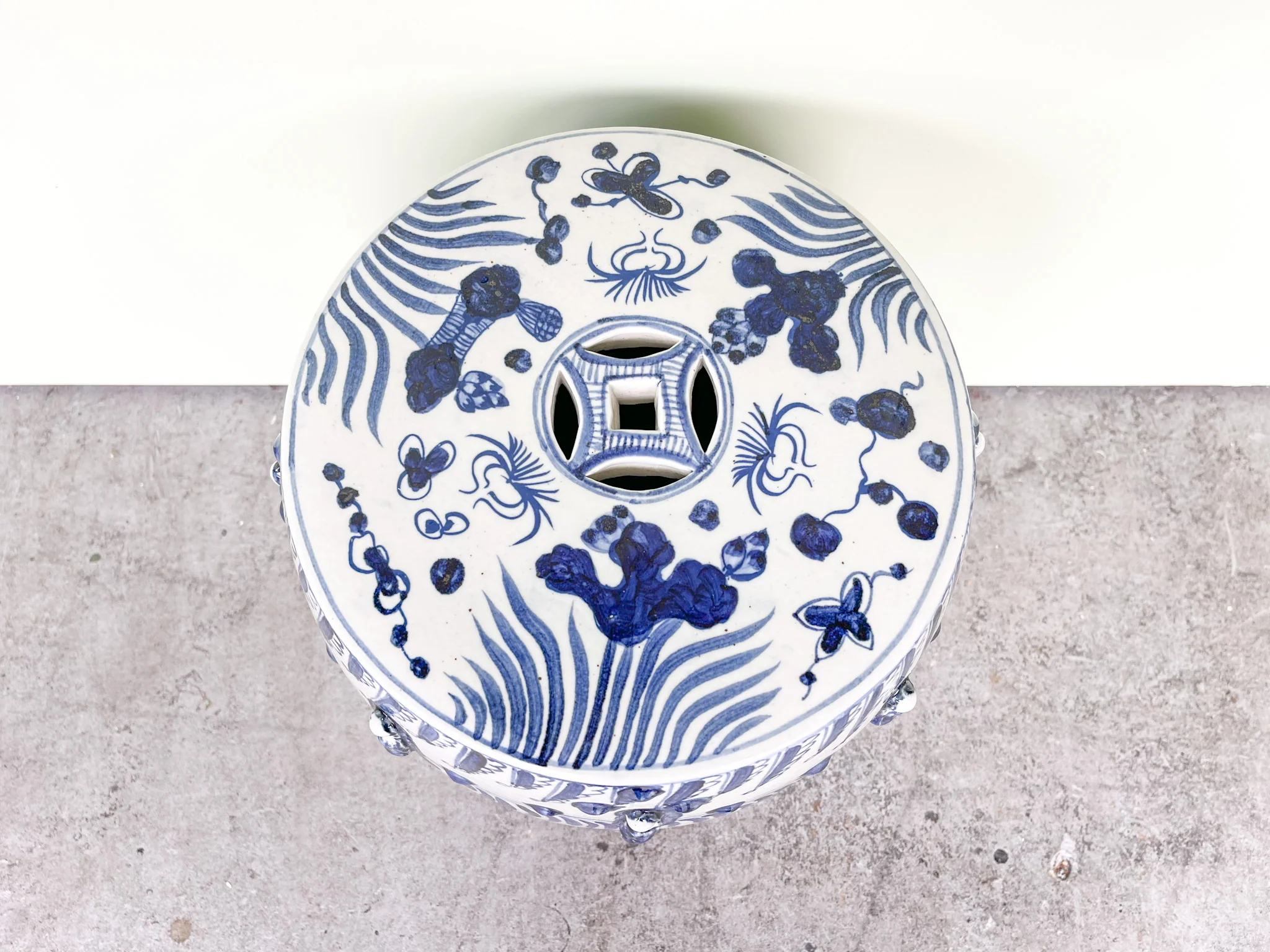 Blue and White Koi Garden Seat - Image 4