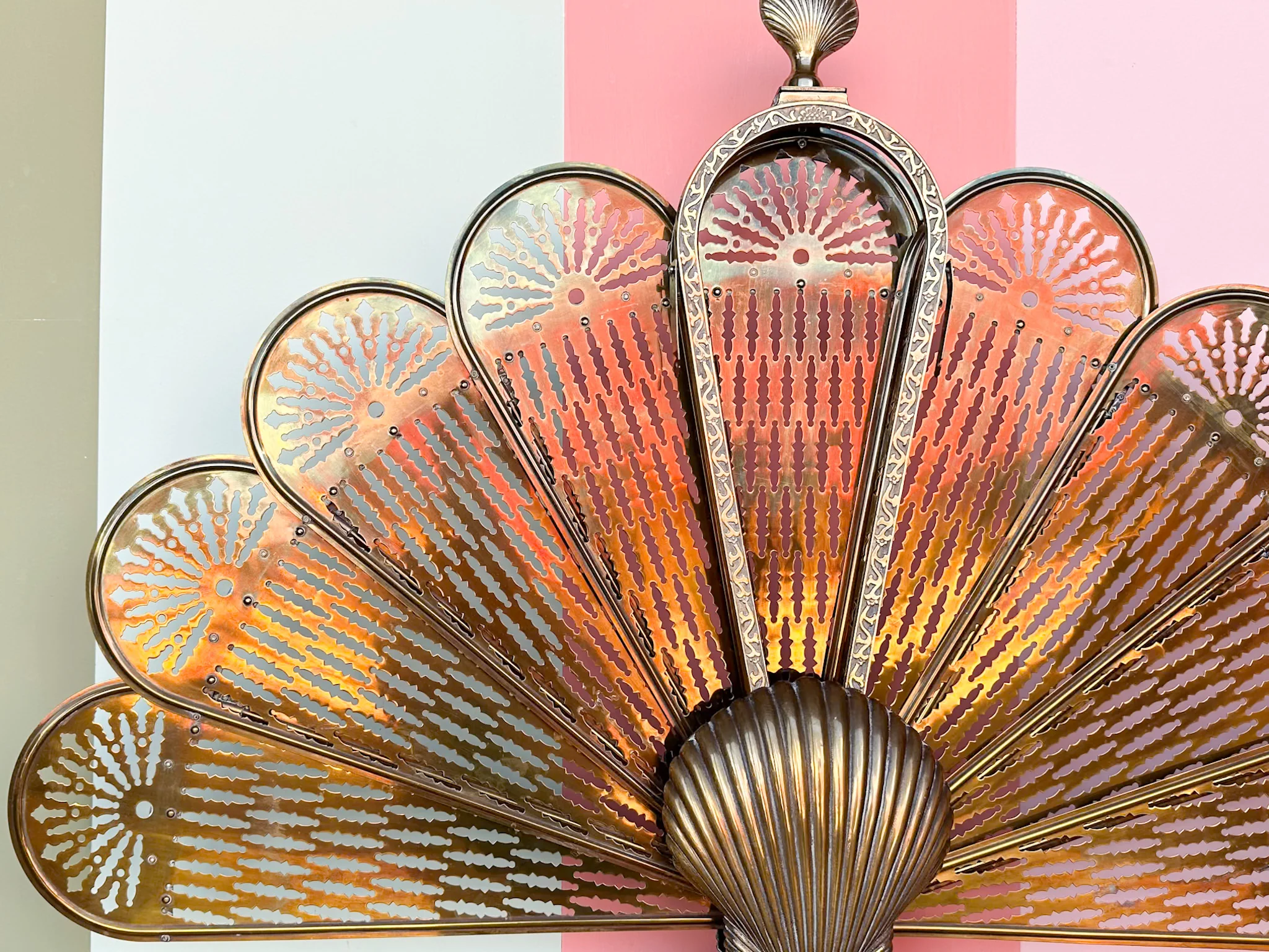 Brass Shell Fireplace Screen - Image 2