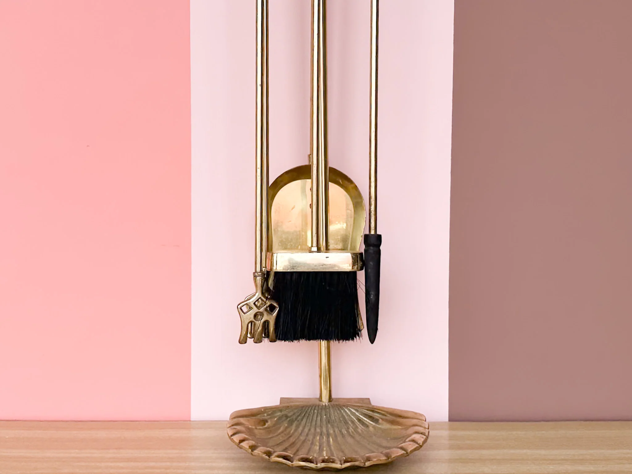 Brass Shell Fireplace Set - Image 3