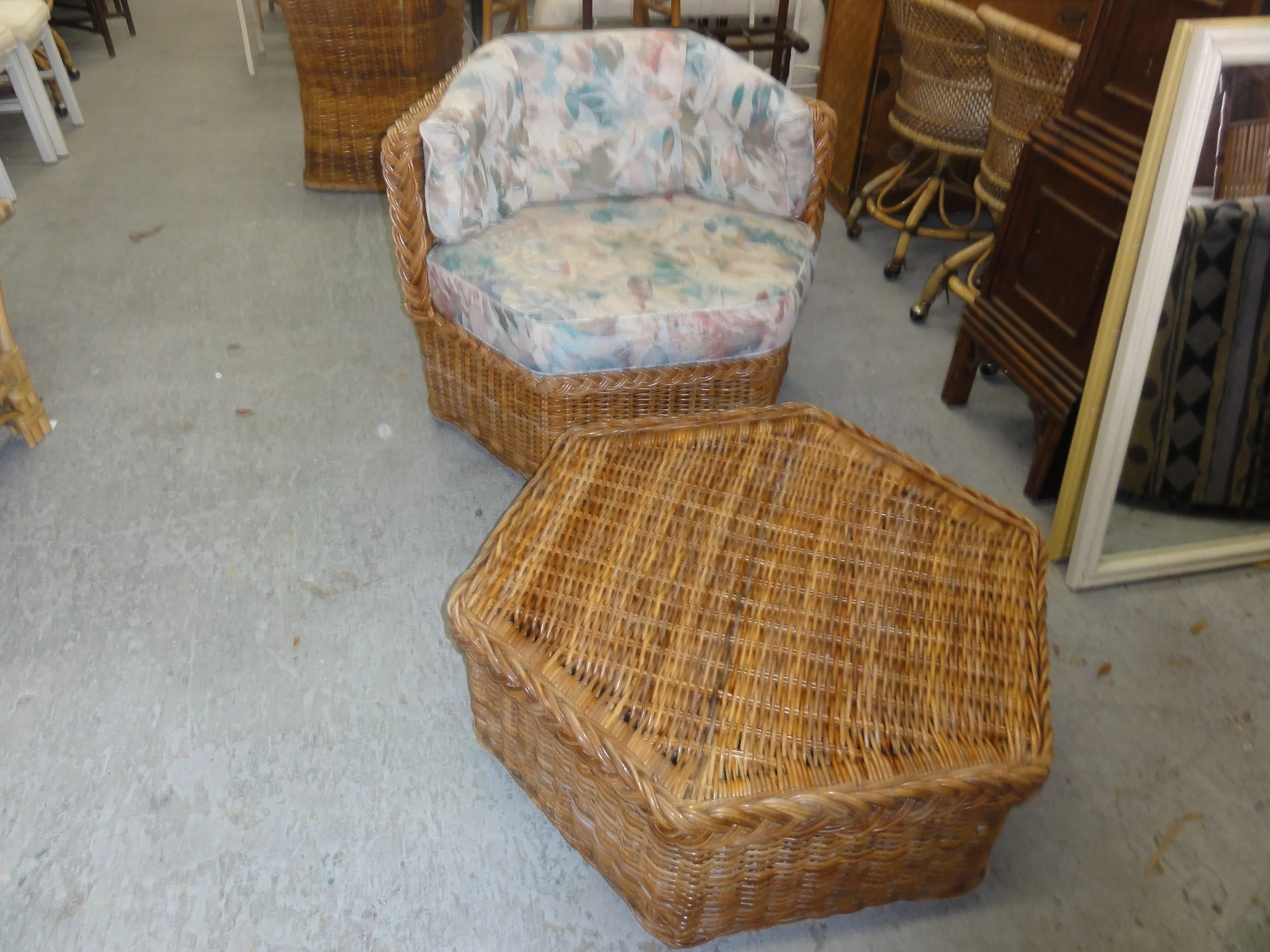 Brown Jordan Hexagon Chair & Ottoman - Image 4