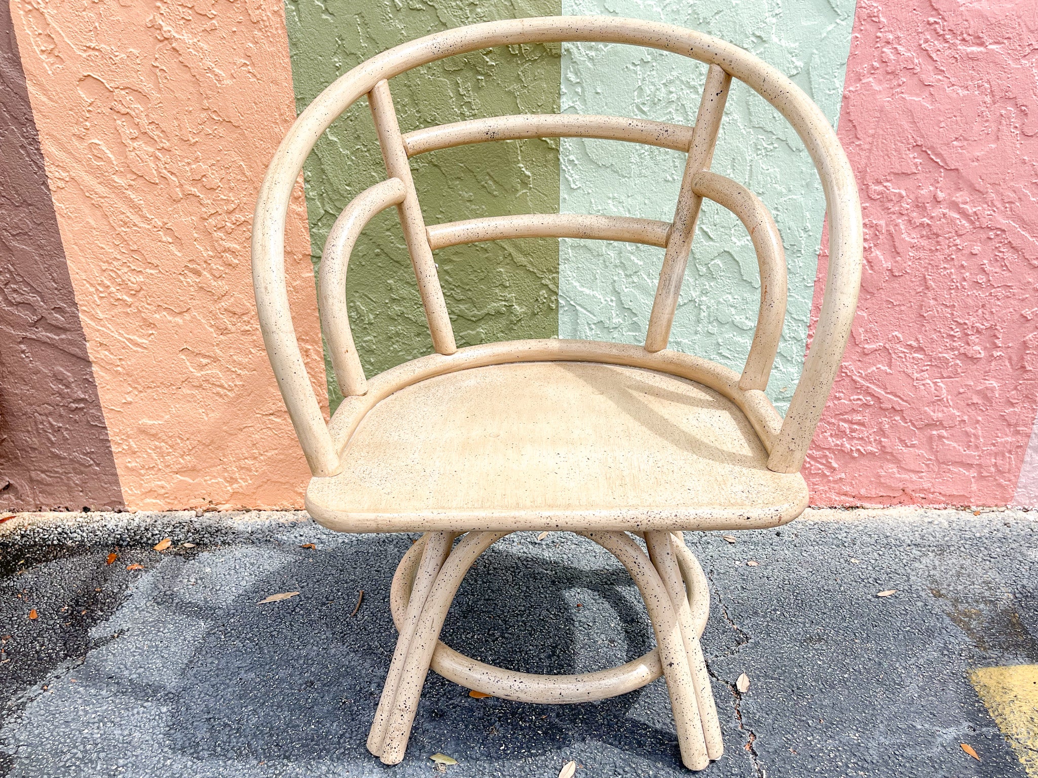 Brown Jordan Rattan Table and Chairs - Image 5