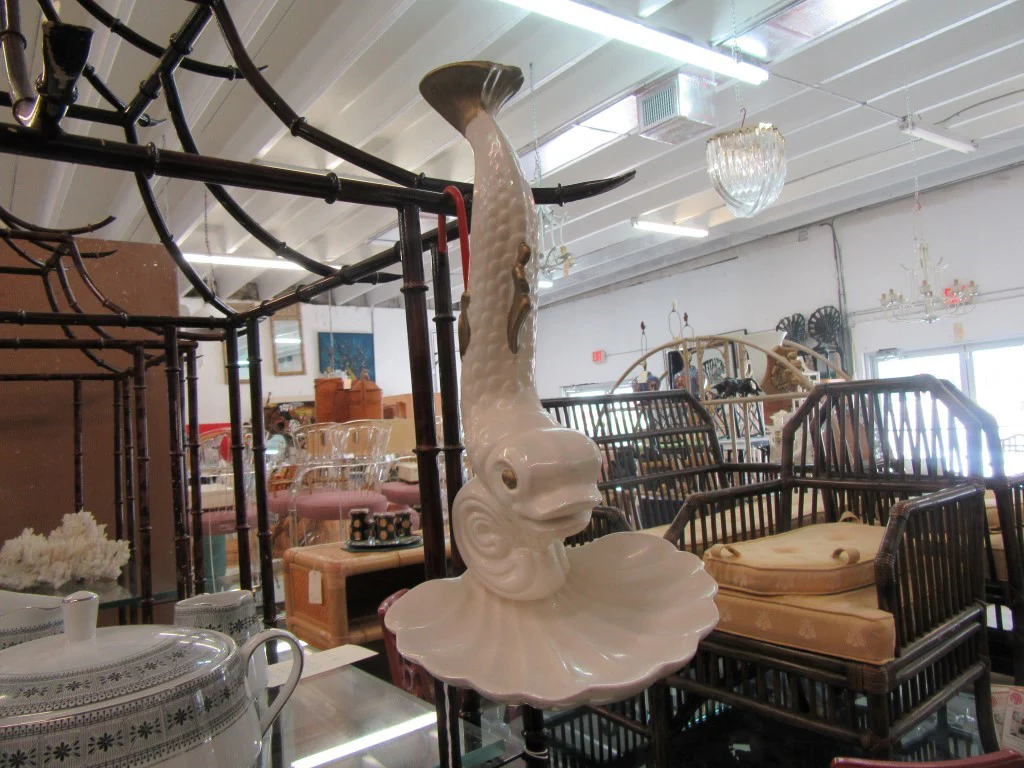 Ceramic Koi Clam Shell