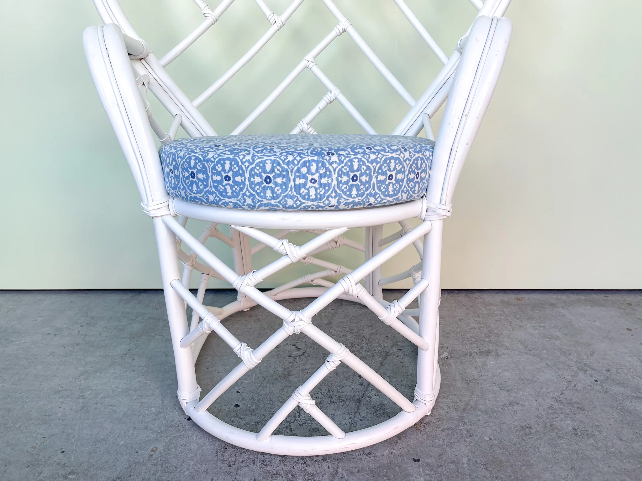 Chippendale Rattan High Back Chair - Image 3