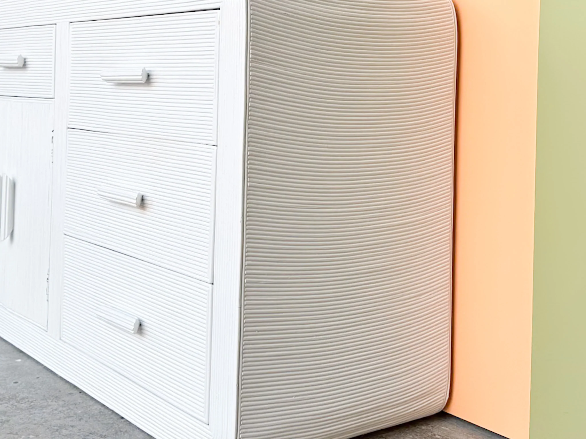 Coastal Chic Pencil Reed Dresser - Image 18