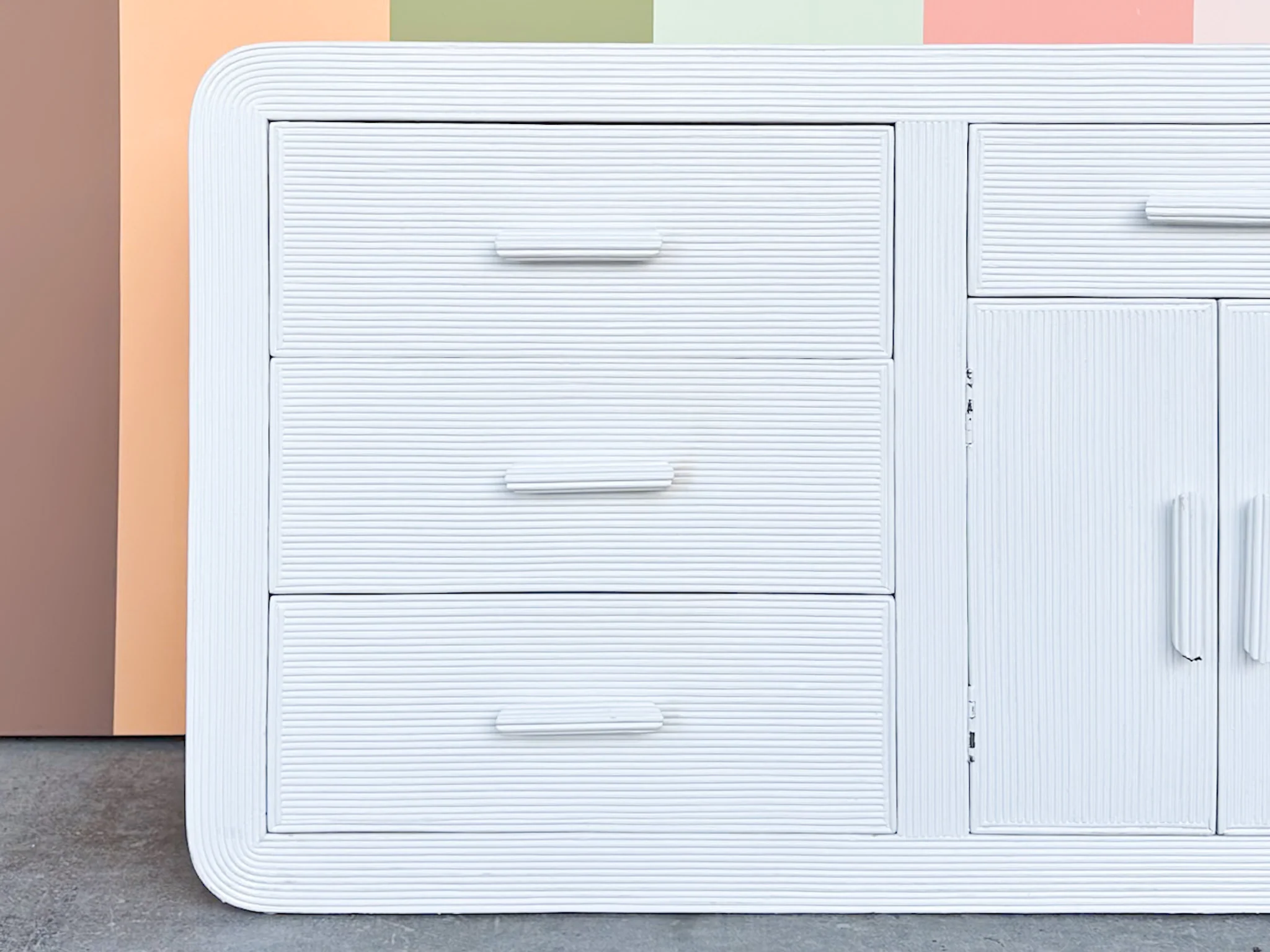 Coastal Chic Pencil Reed Dresser - Image 3