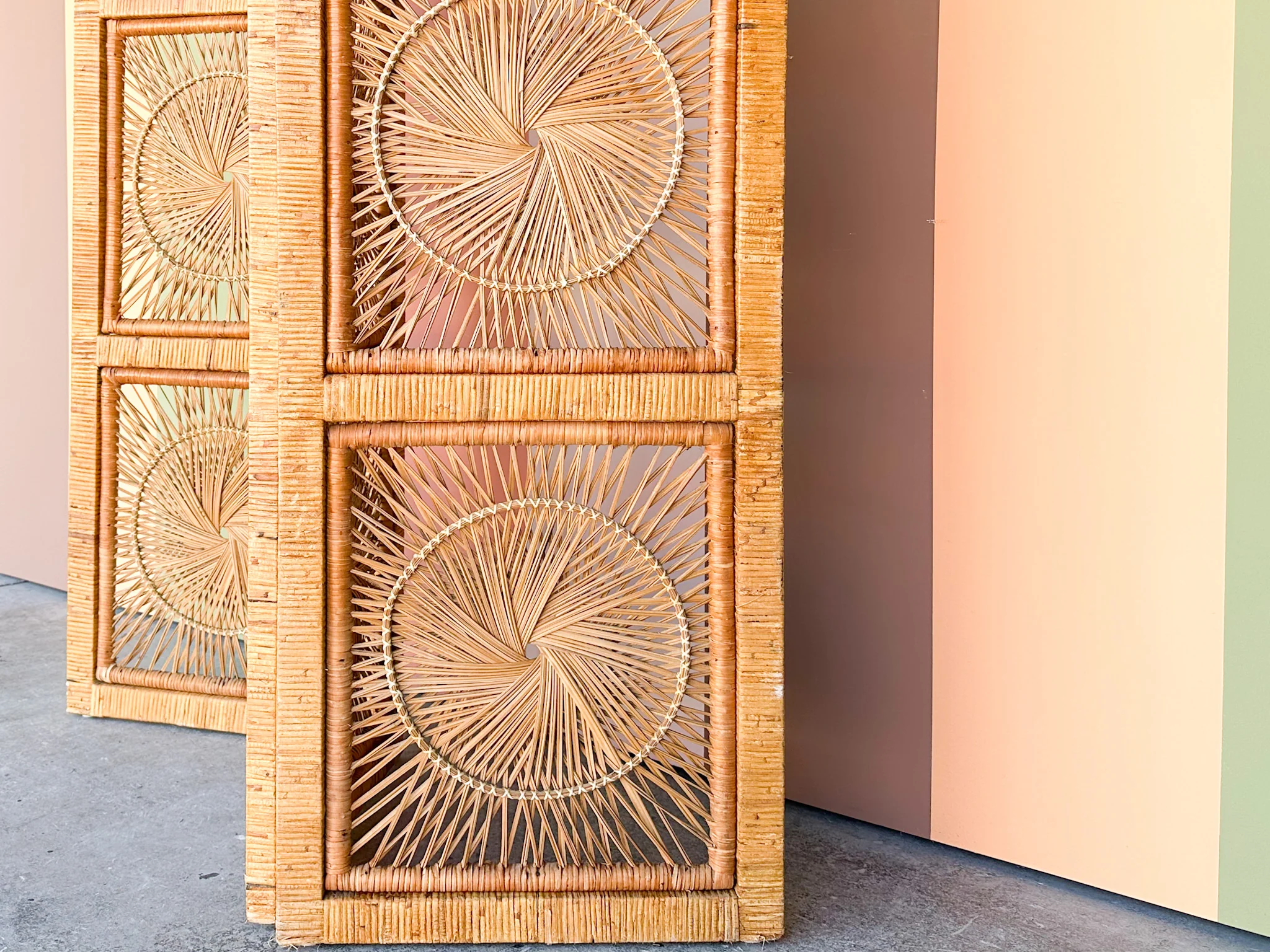 Coastal Rattan Arch Screen - Image 2