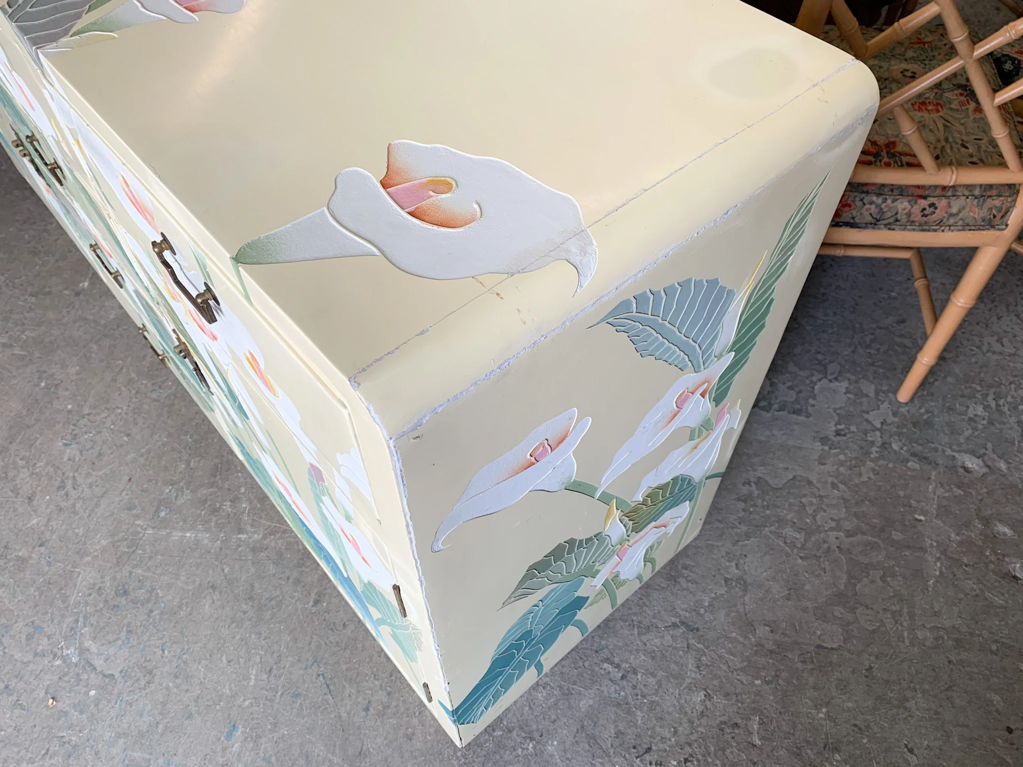 Colorful Calla Lily Waterfall Credenza - Image 4