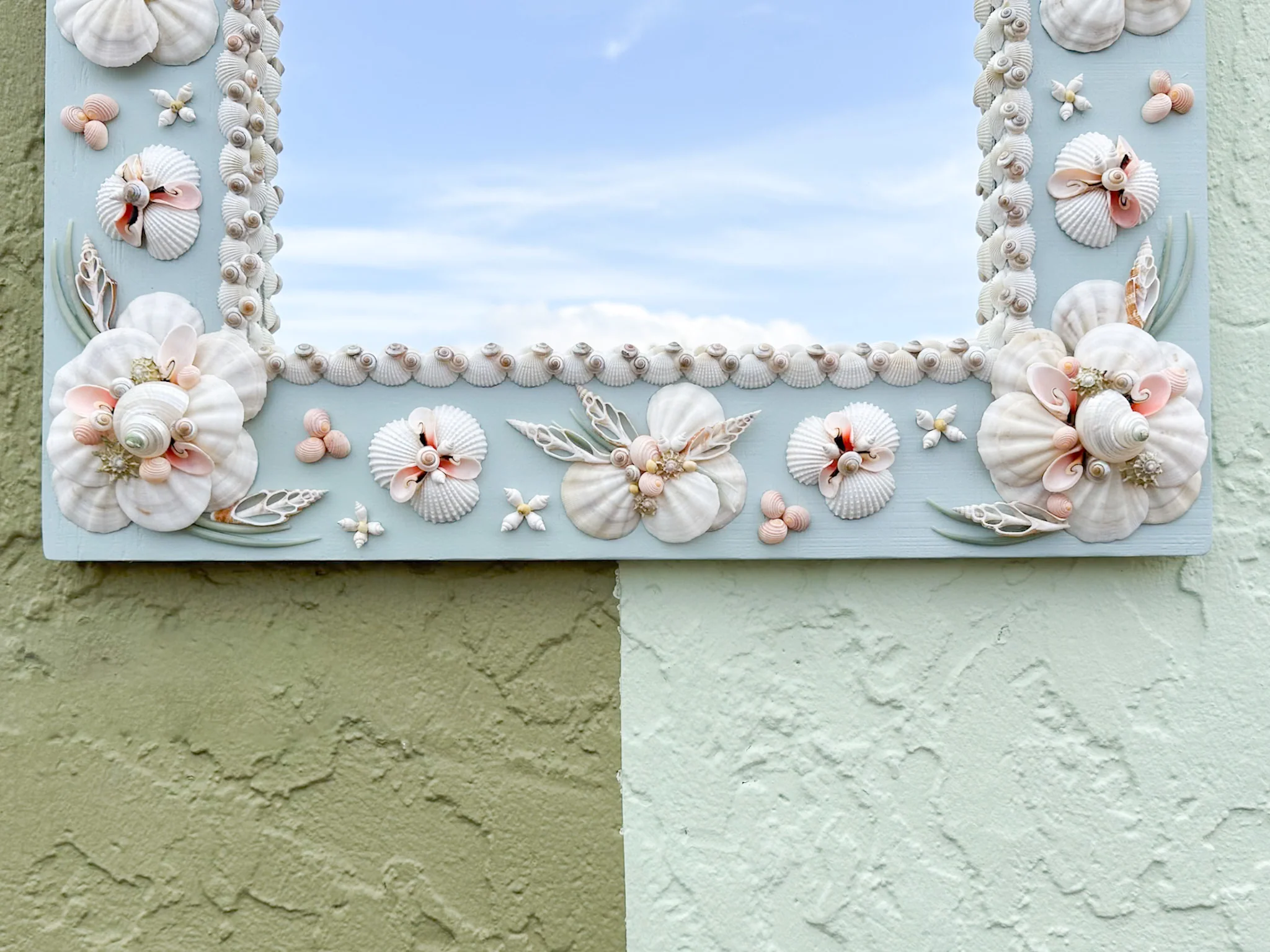 Custom Shell Flower Mirror - Image 6