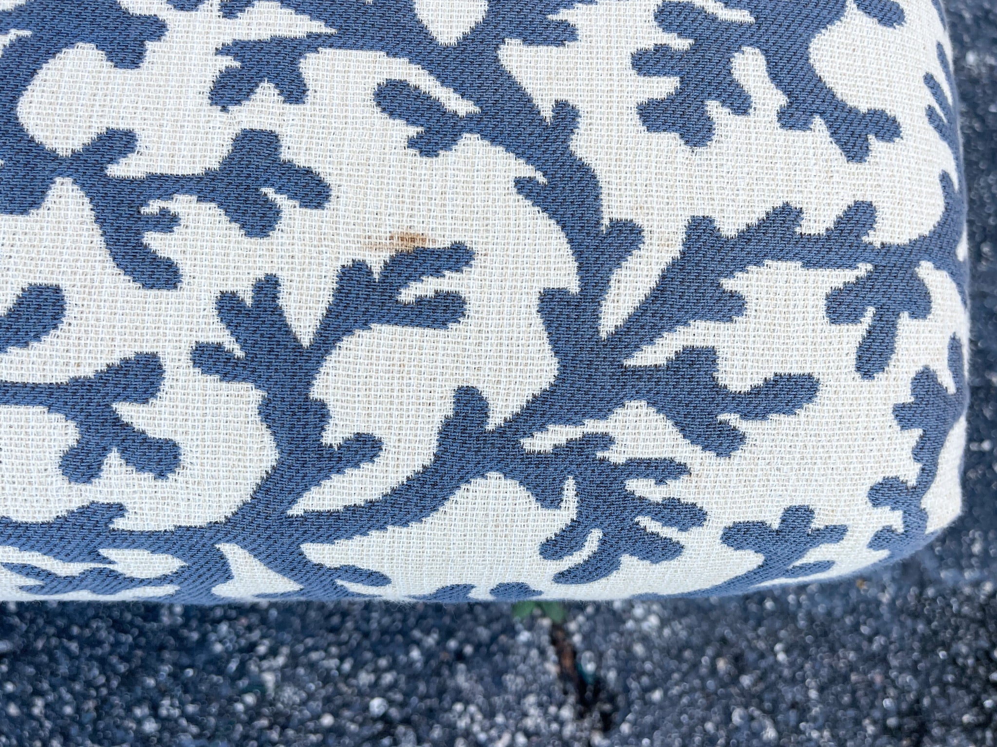 Cute Coral Faux Bamboo Bench - Image 9