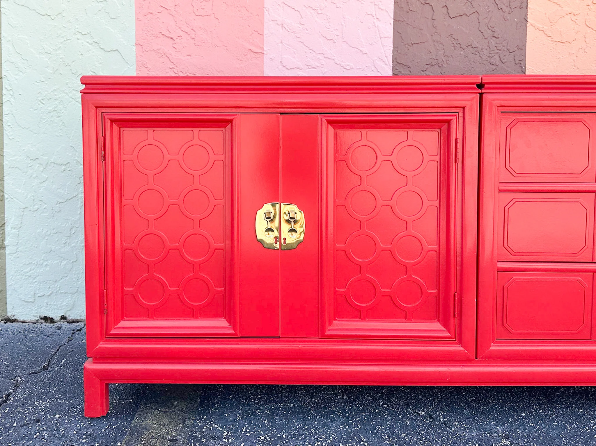 Extra Long Coral Fretwork Credenza - Image 3
