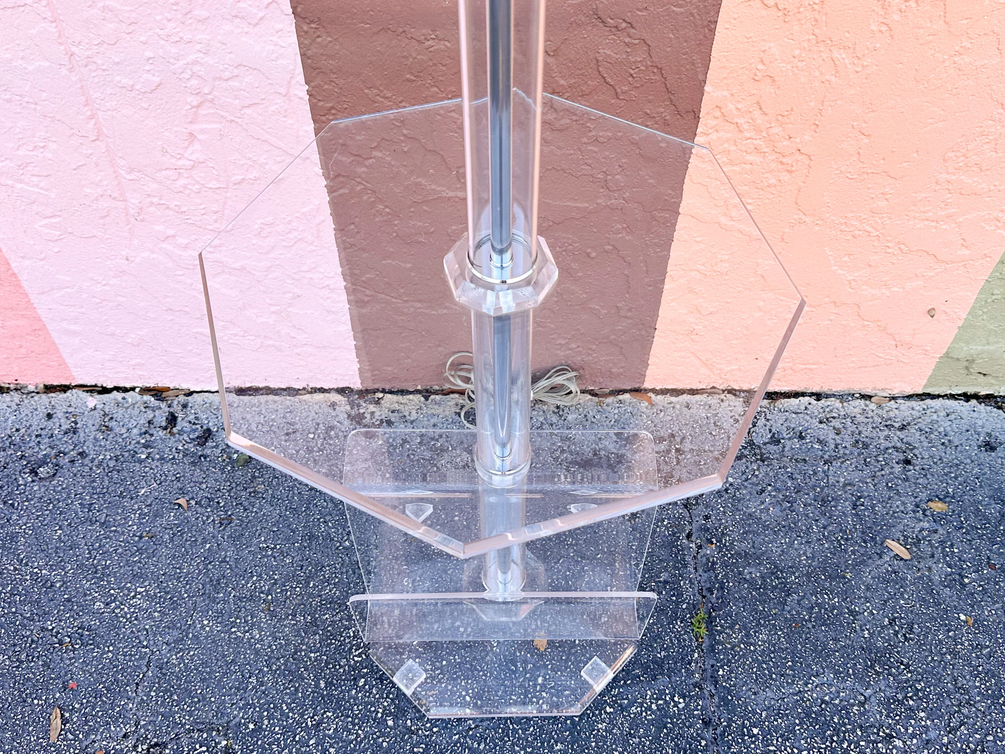 Fab Lucite Floor Lamp and Magazine Rack - Image 8