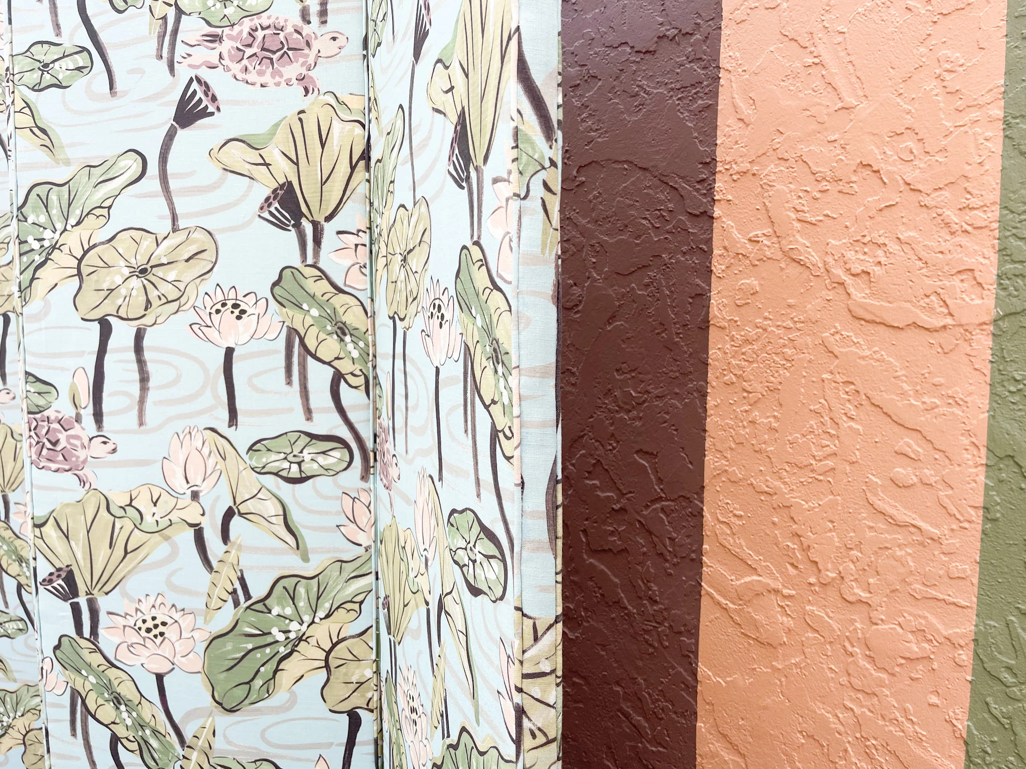 Fab Palm Beach Chic Upholstered Four Panel Screen - Image 8