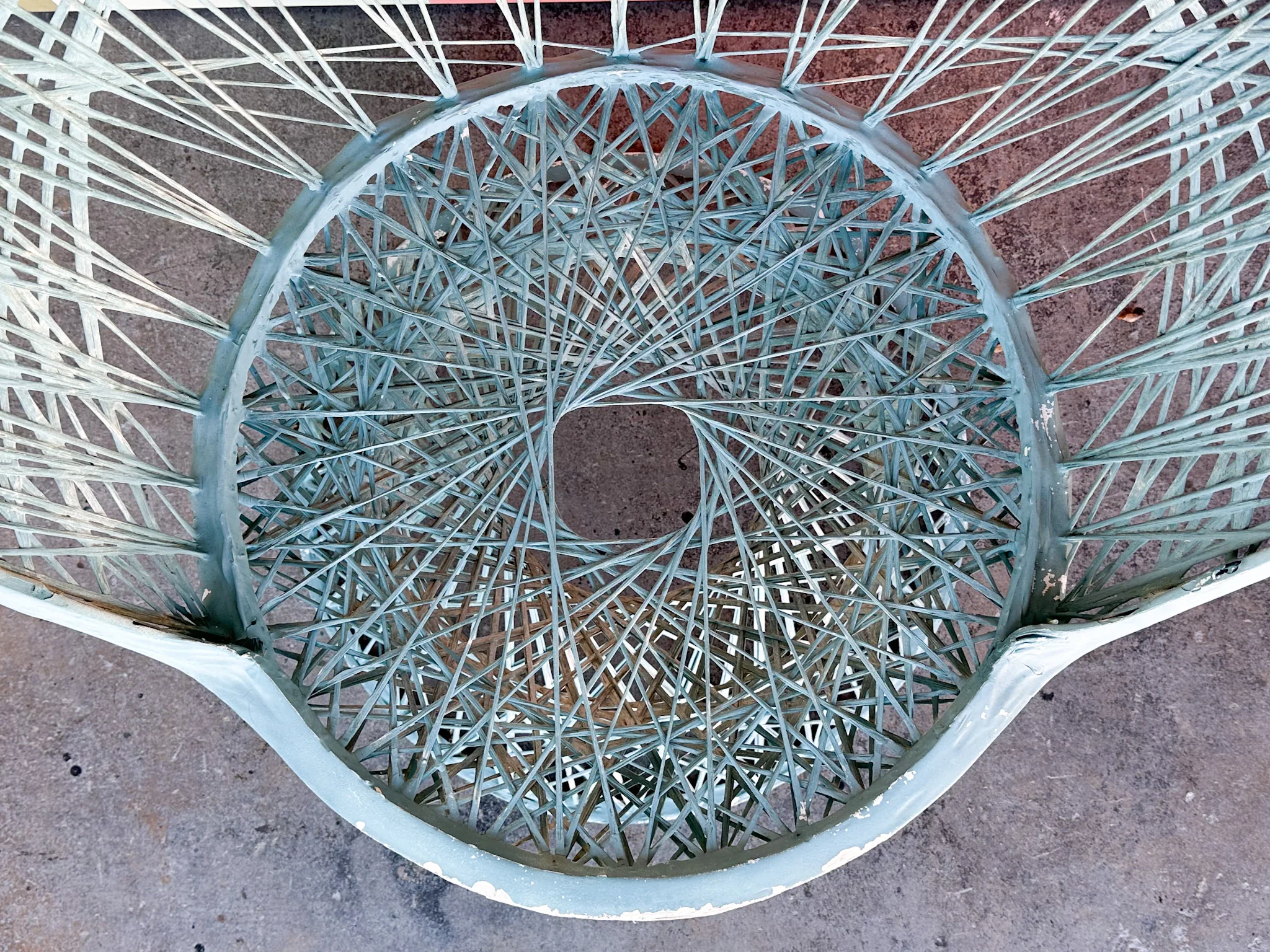 Fab Webspun Peacock Chair - Image 7