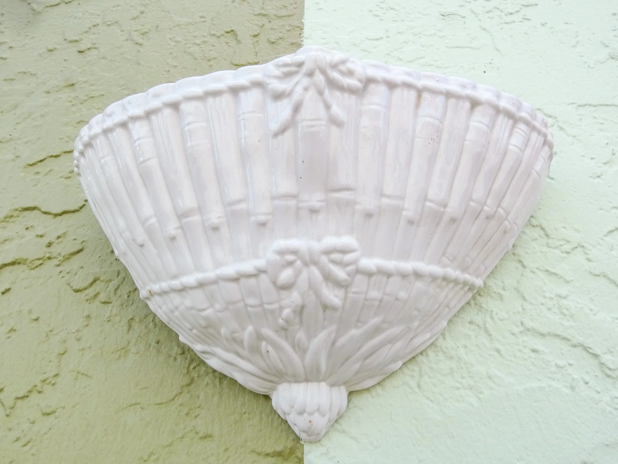 Faux Bamboo Ceramic Wall Pocket - Image 4