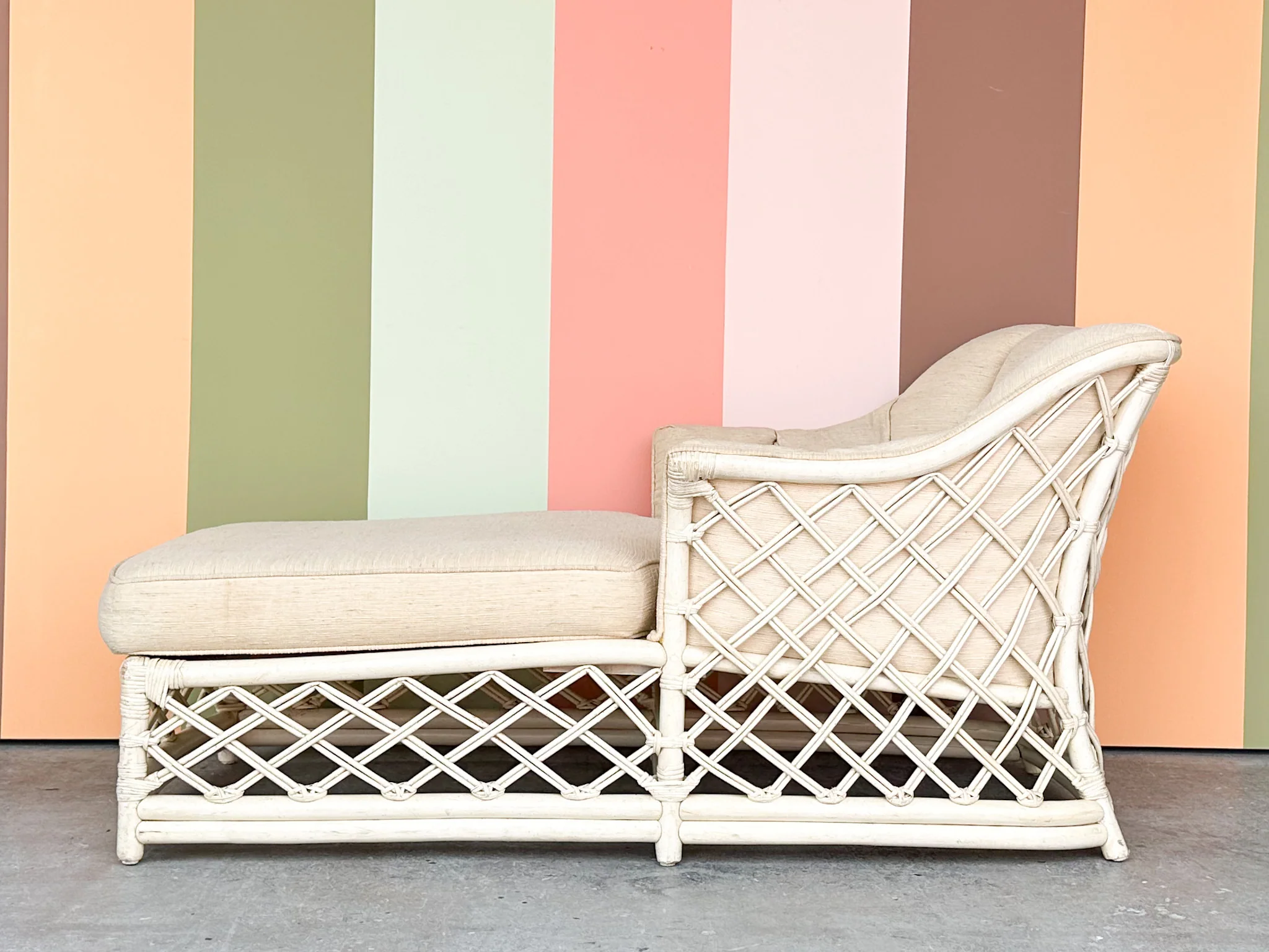 Ficks Reed Lattice Rattan Chaise - Image 3