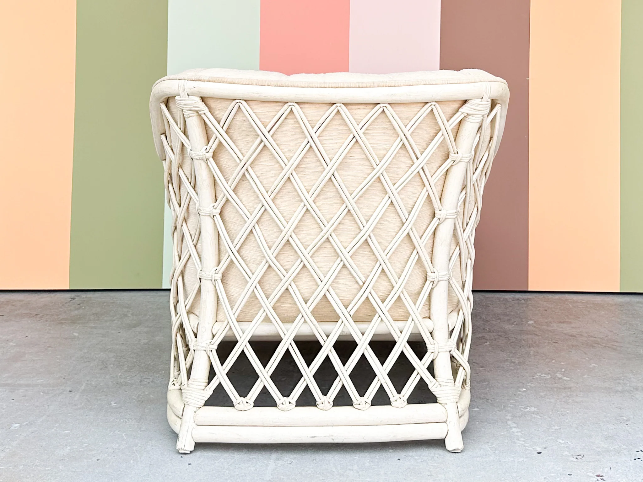 Ficks Reed Lattice Rattan Chaise - Image 8