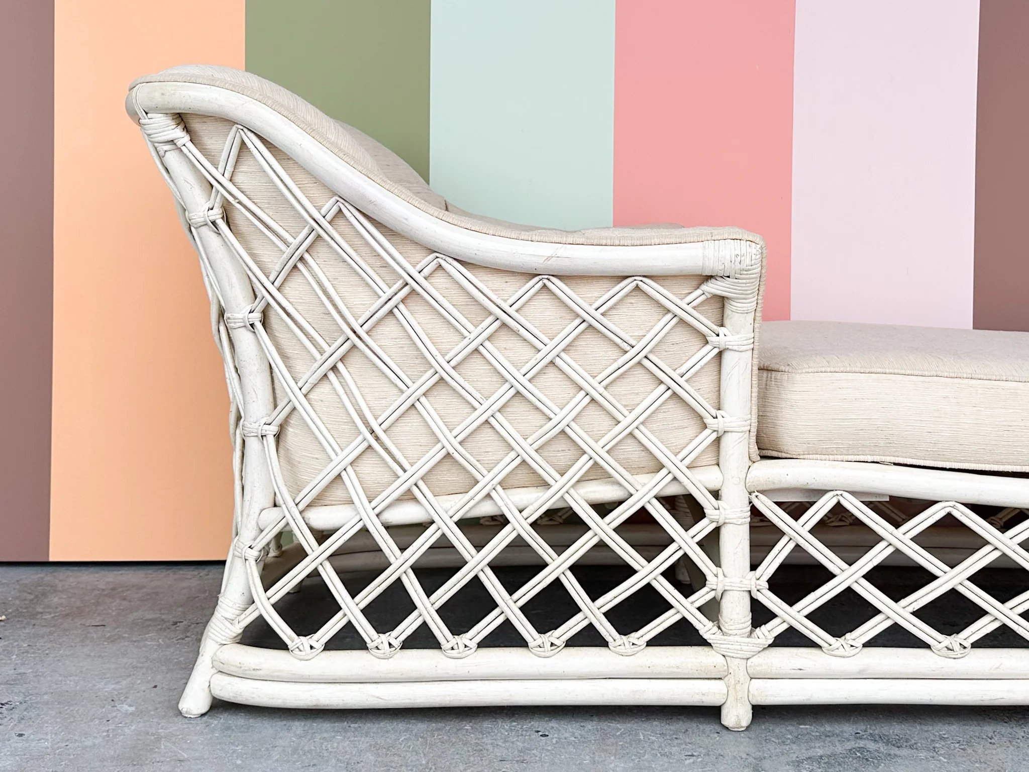 Ficks Reed Lattice Rattan Chaise - Image 9
