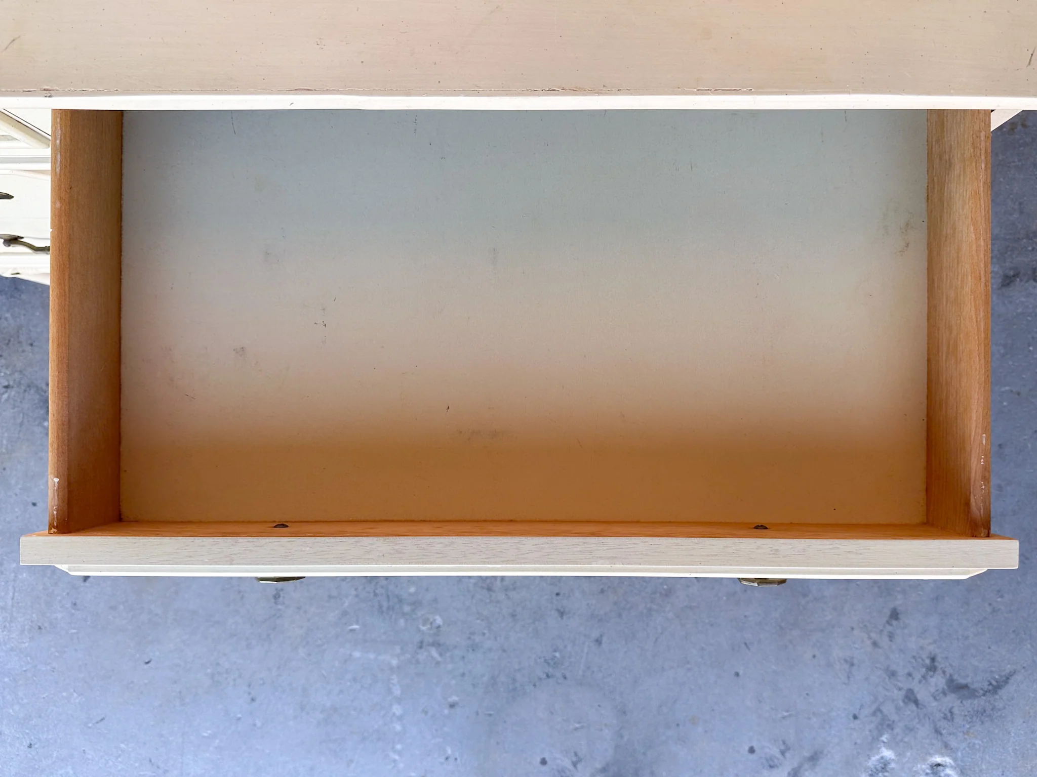 Ficks Reed Rattan Dresser - Image 10