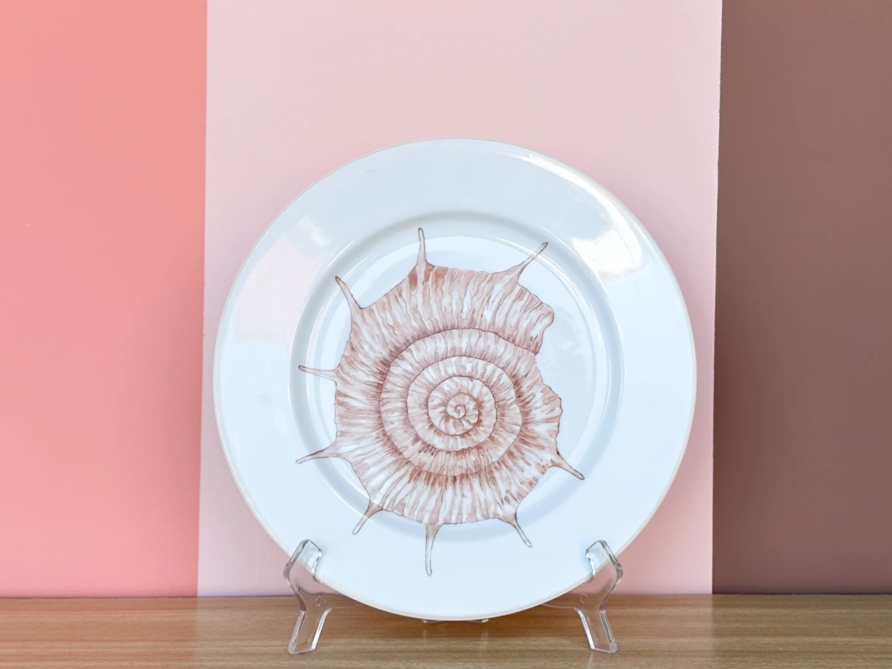 Set of Twenty Four Fitz and Floyd Coquille Dishes - Image 10
