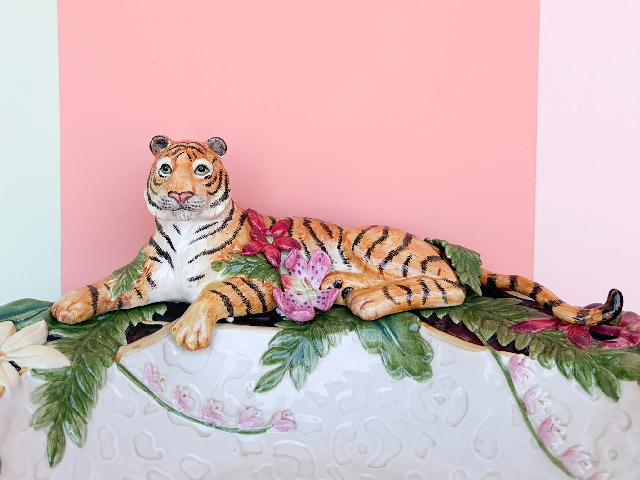Fitz and Floyd Tiger Platter - Image 2