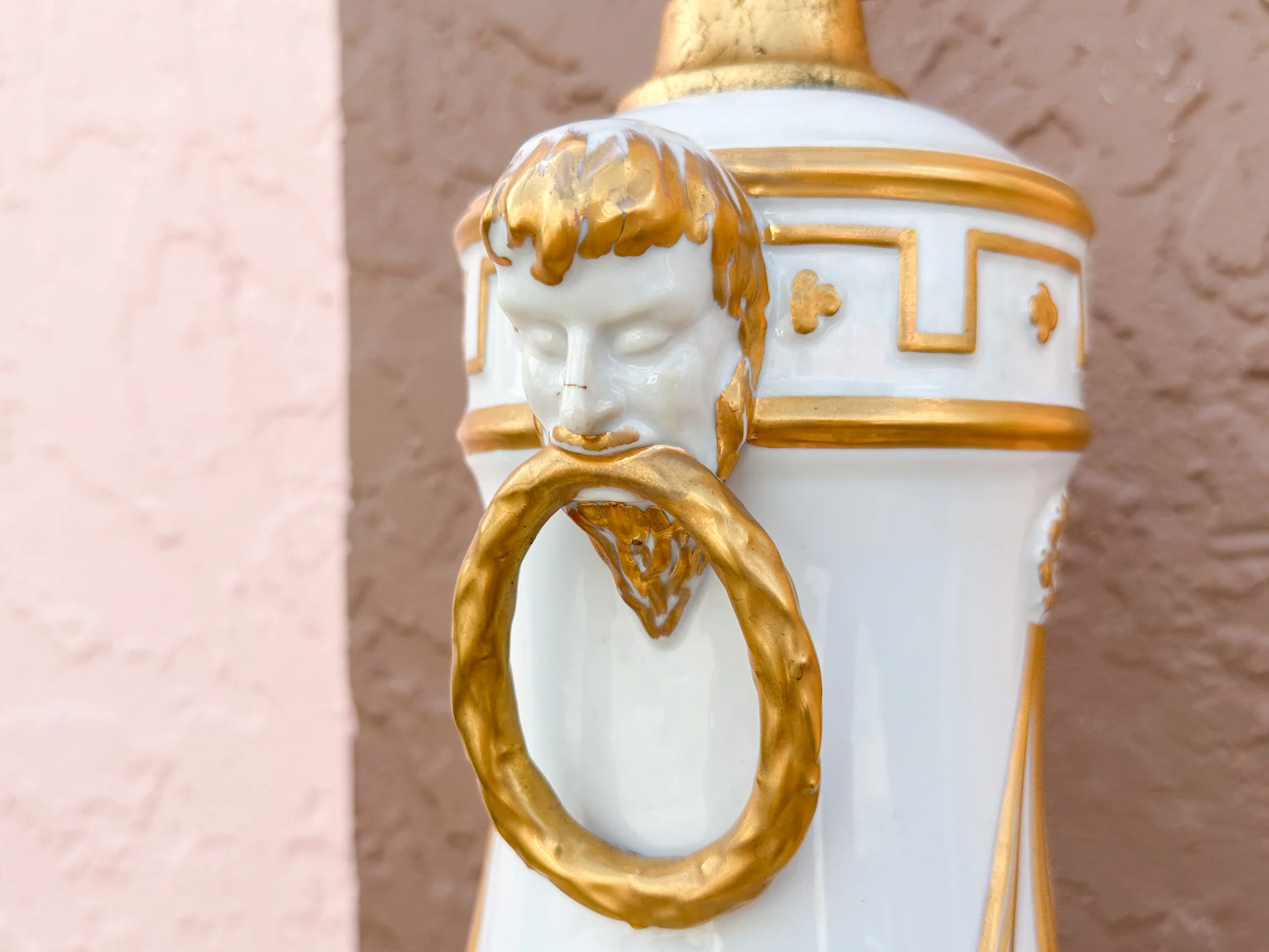 Giant Swag Urn Lamp - Image 10