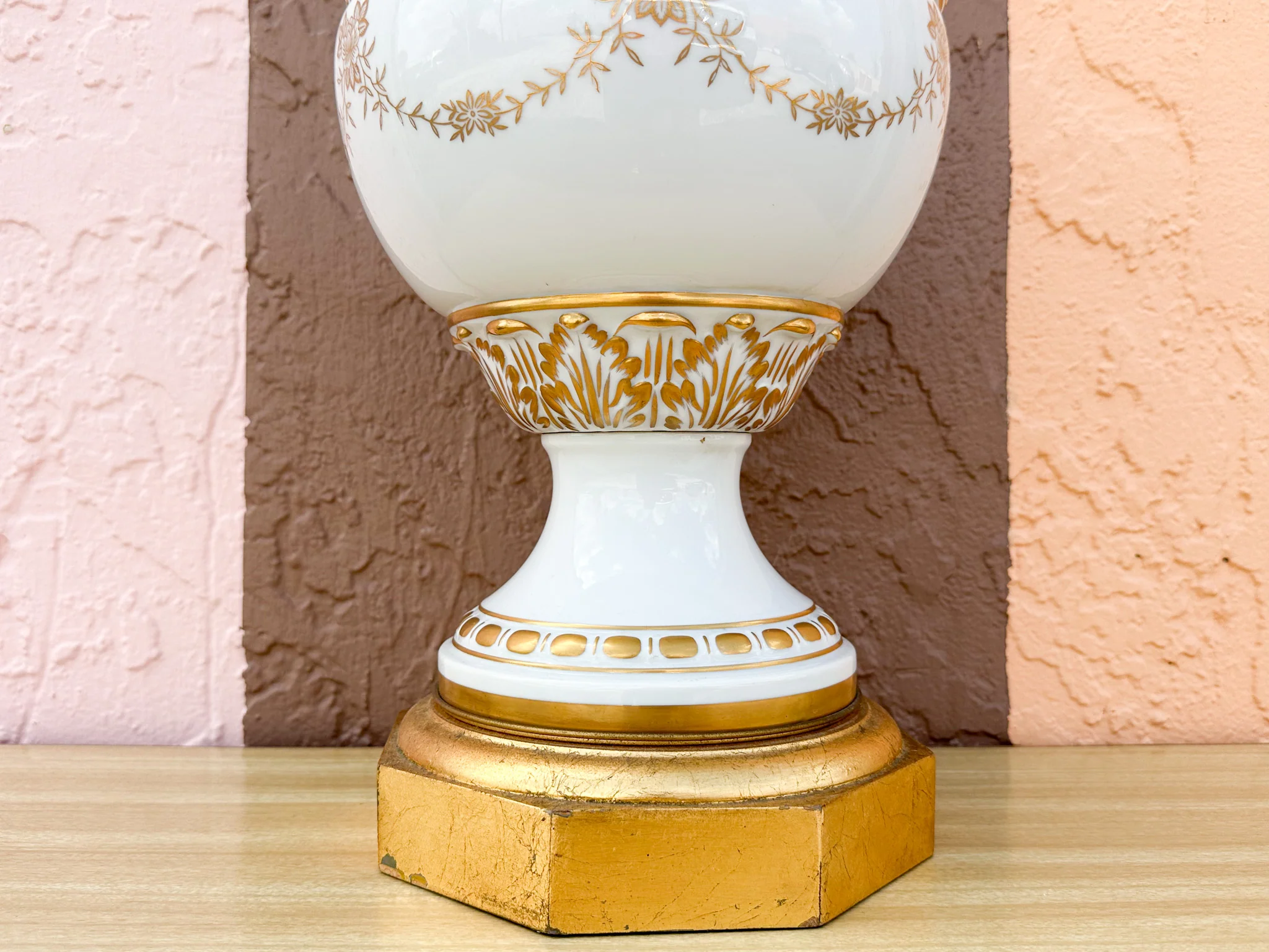 Giant Swag Urn Lamp - Image 7