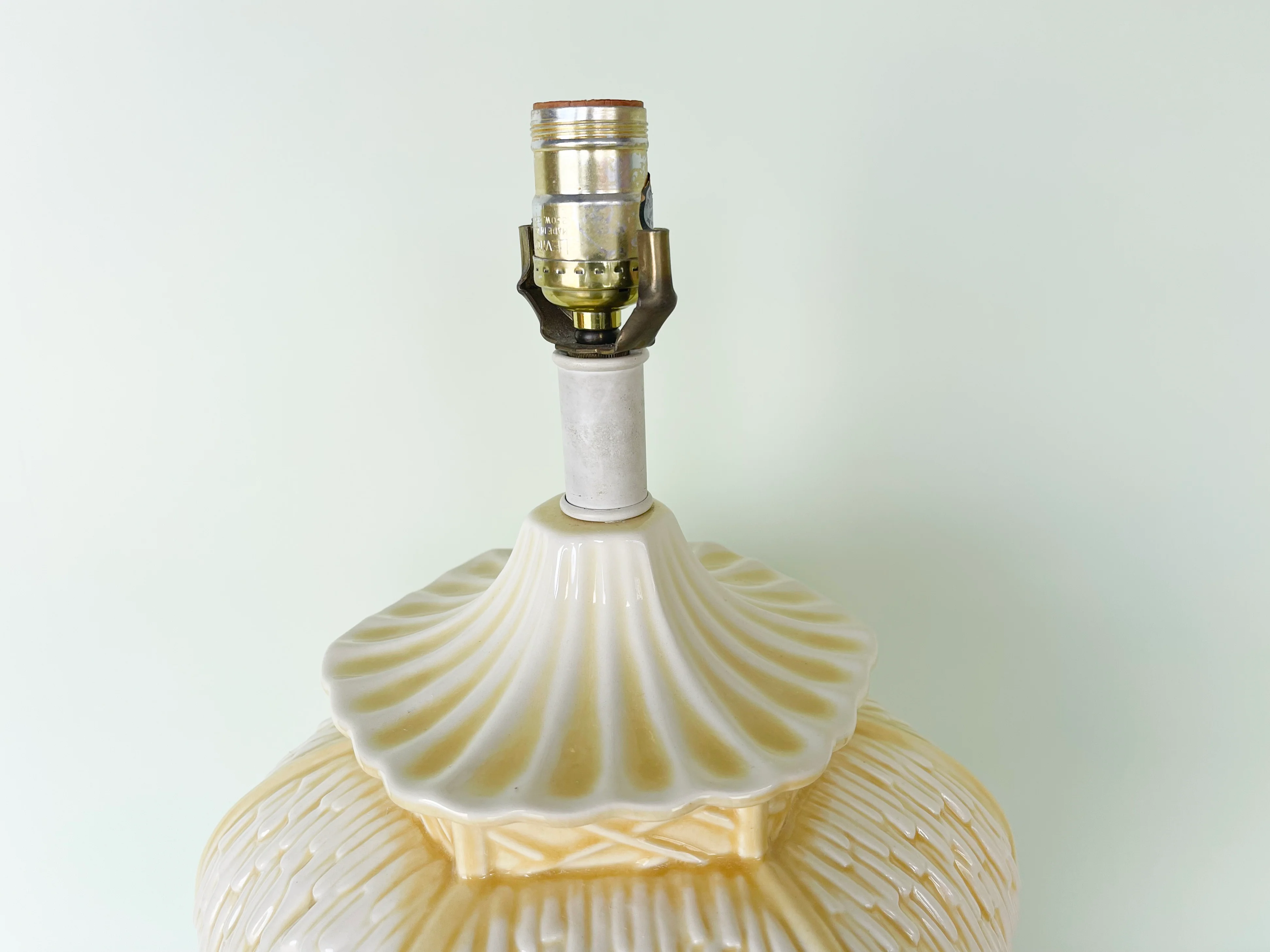Large Buttercream Pagoda Lamp - Image 3