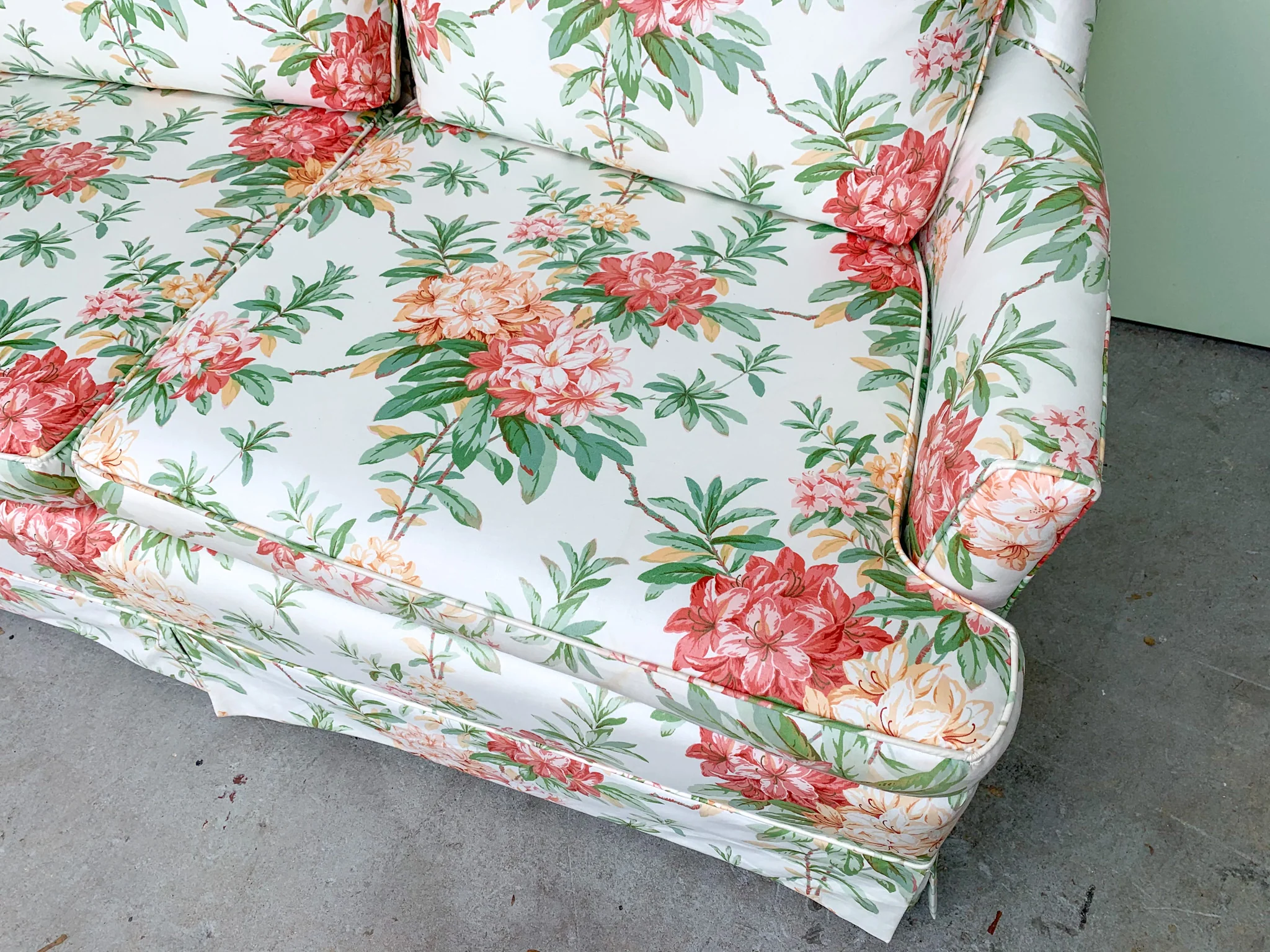 Granny Chic Upholstered Sette - Image 7