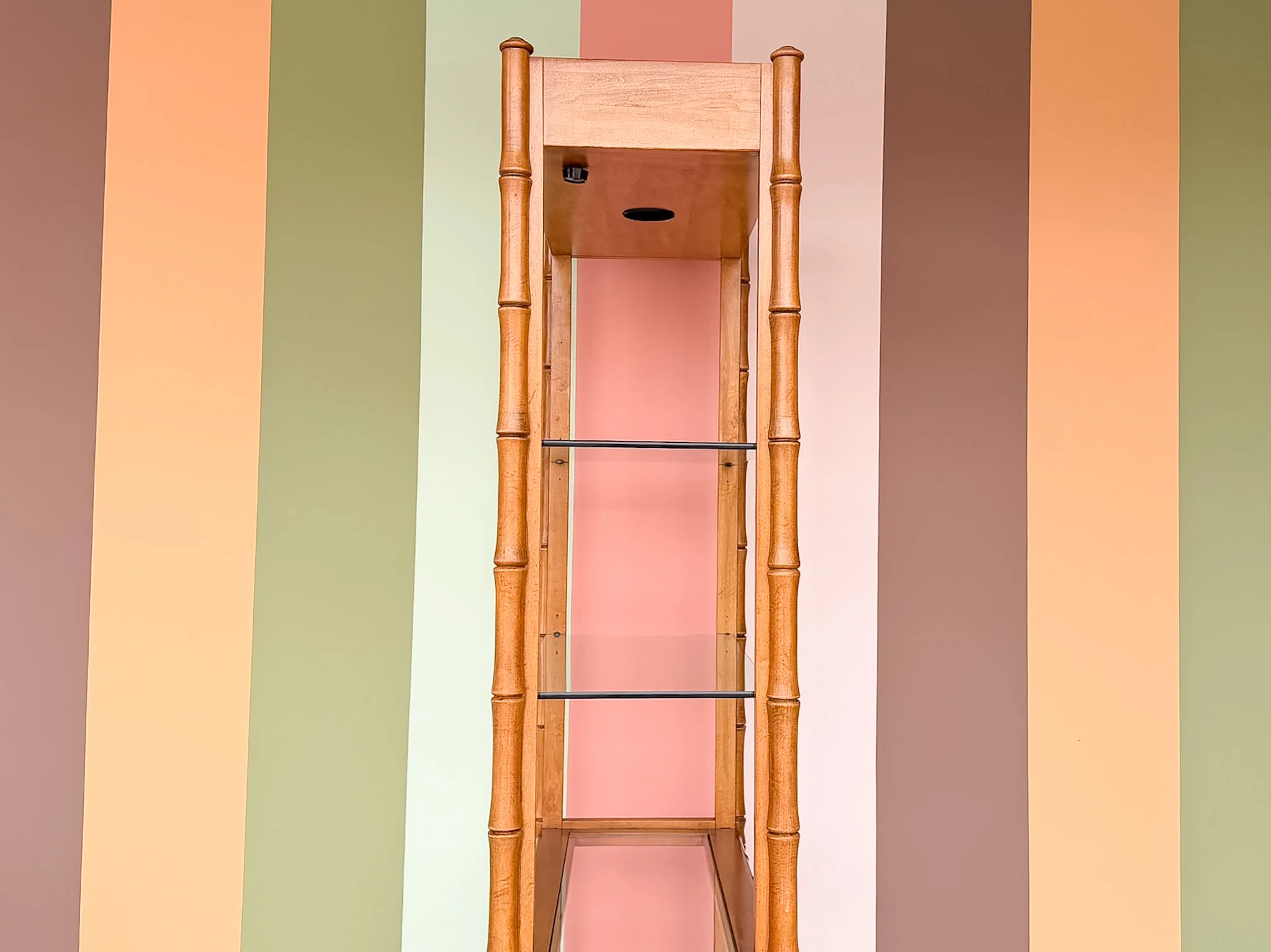 Handsome Thomasville Faux Bamboo Etagere - Image 6