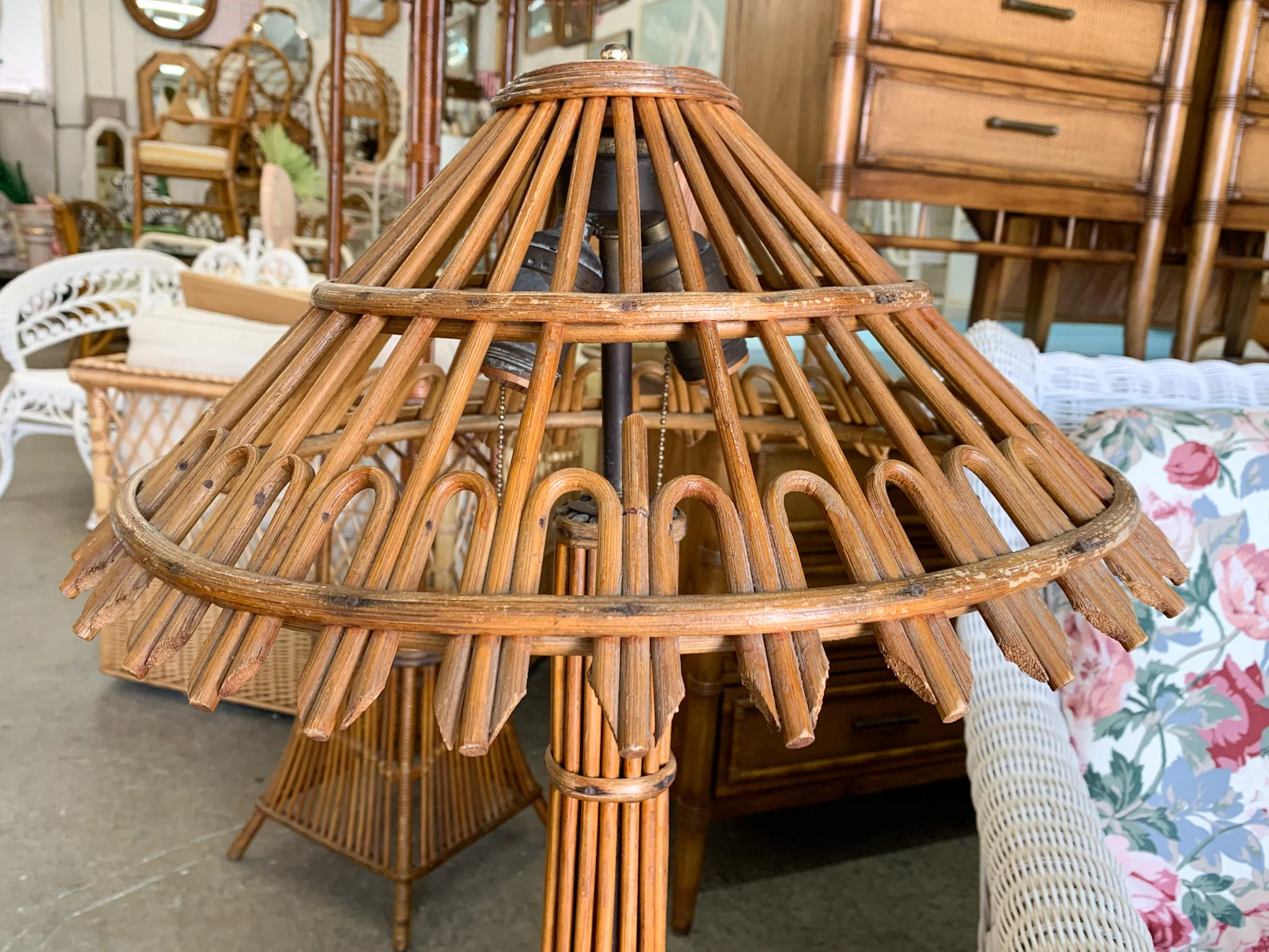 Island Chic Rattan Lamp - Image 3