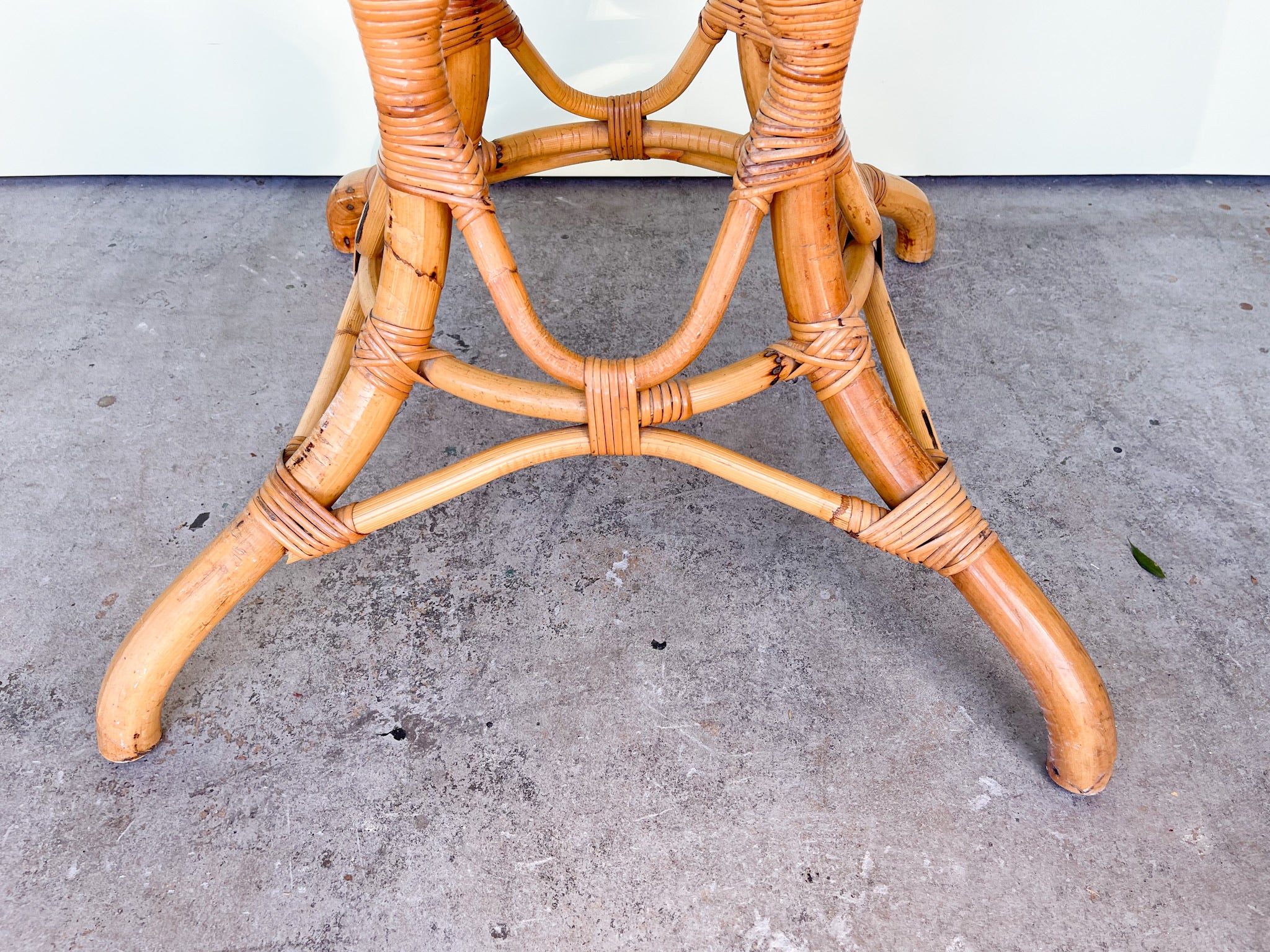 Island Chic Rattan Table - Image 5