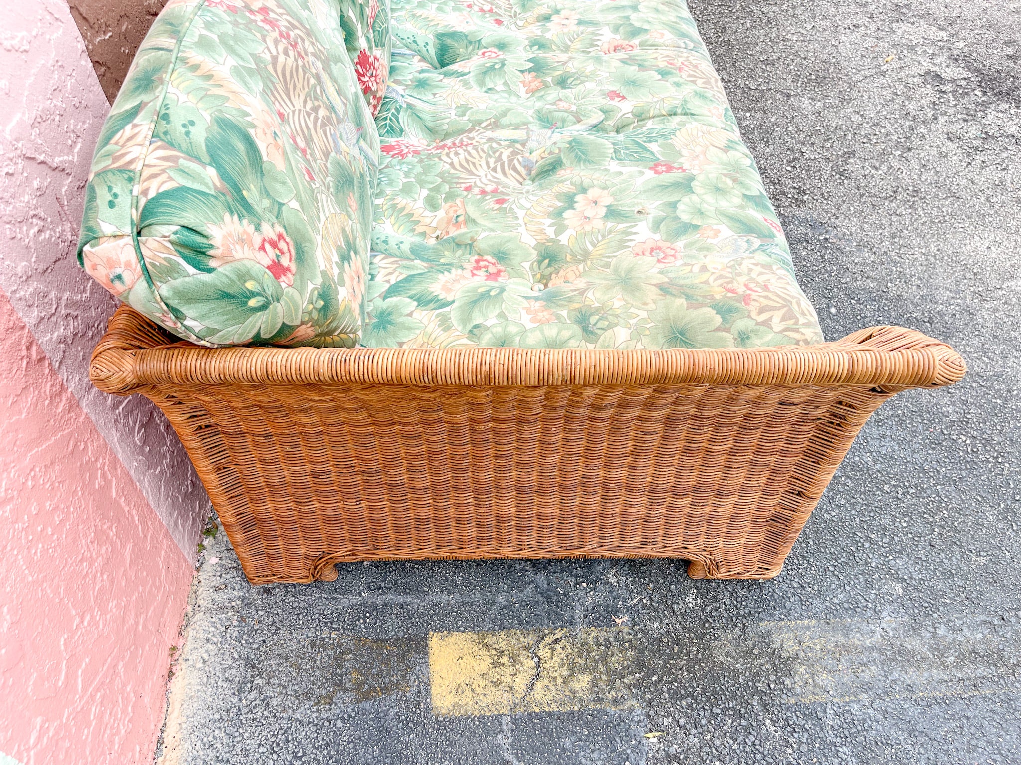 Island Chic Wicker Sofa - Image 3
