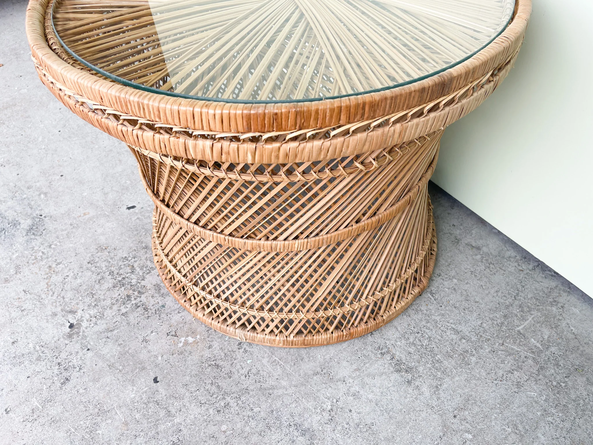 Island Style Drum Side Table - Image 3
