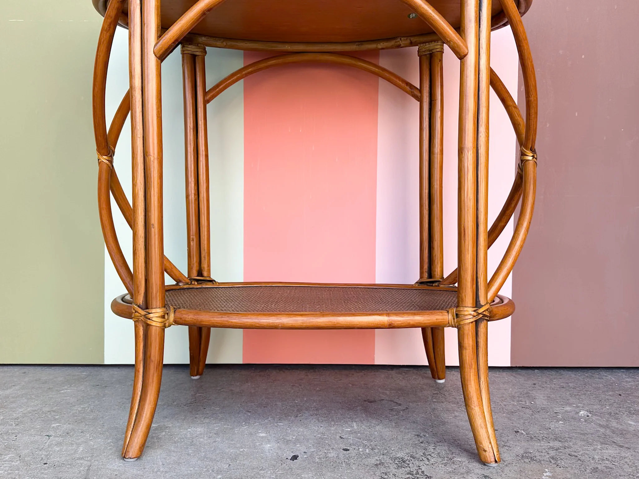 Island Style Rattan Bar with Removable Tray - Image 7