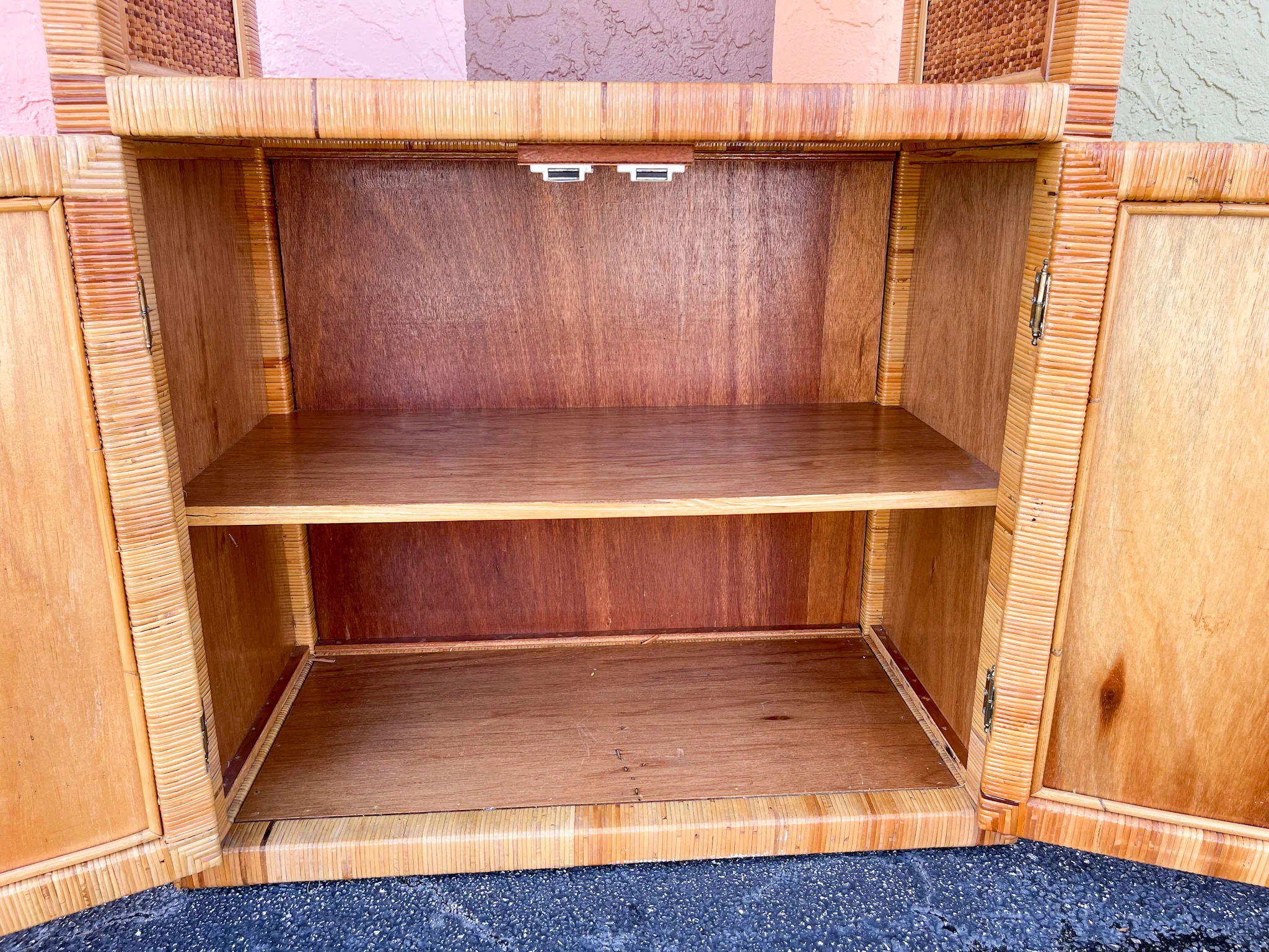 Island Style Rattan Cabinet - Image 5