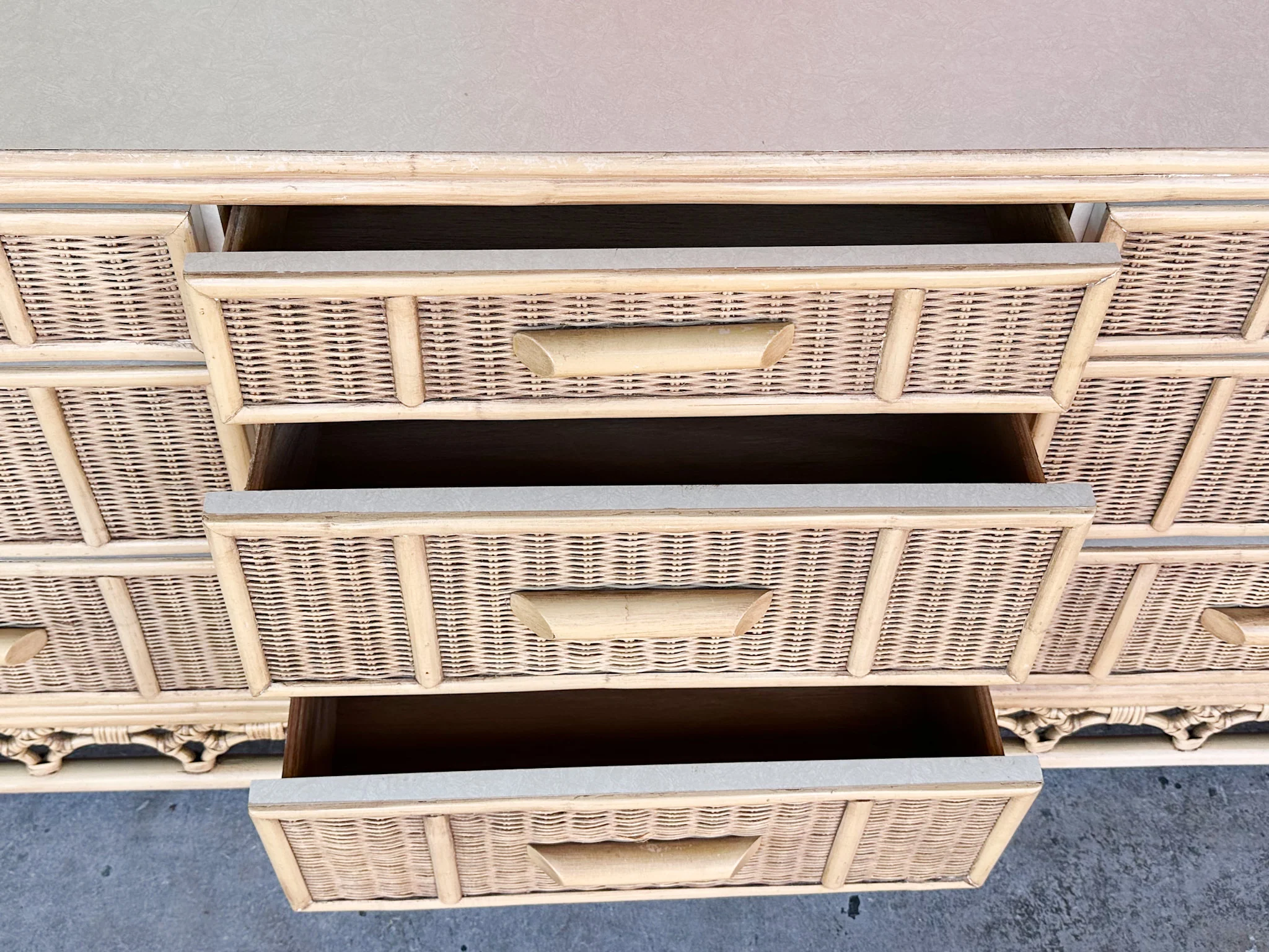 Island Style Rattan Dresser - Image 7