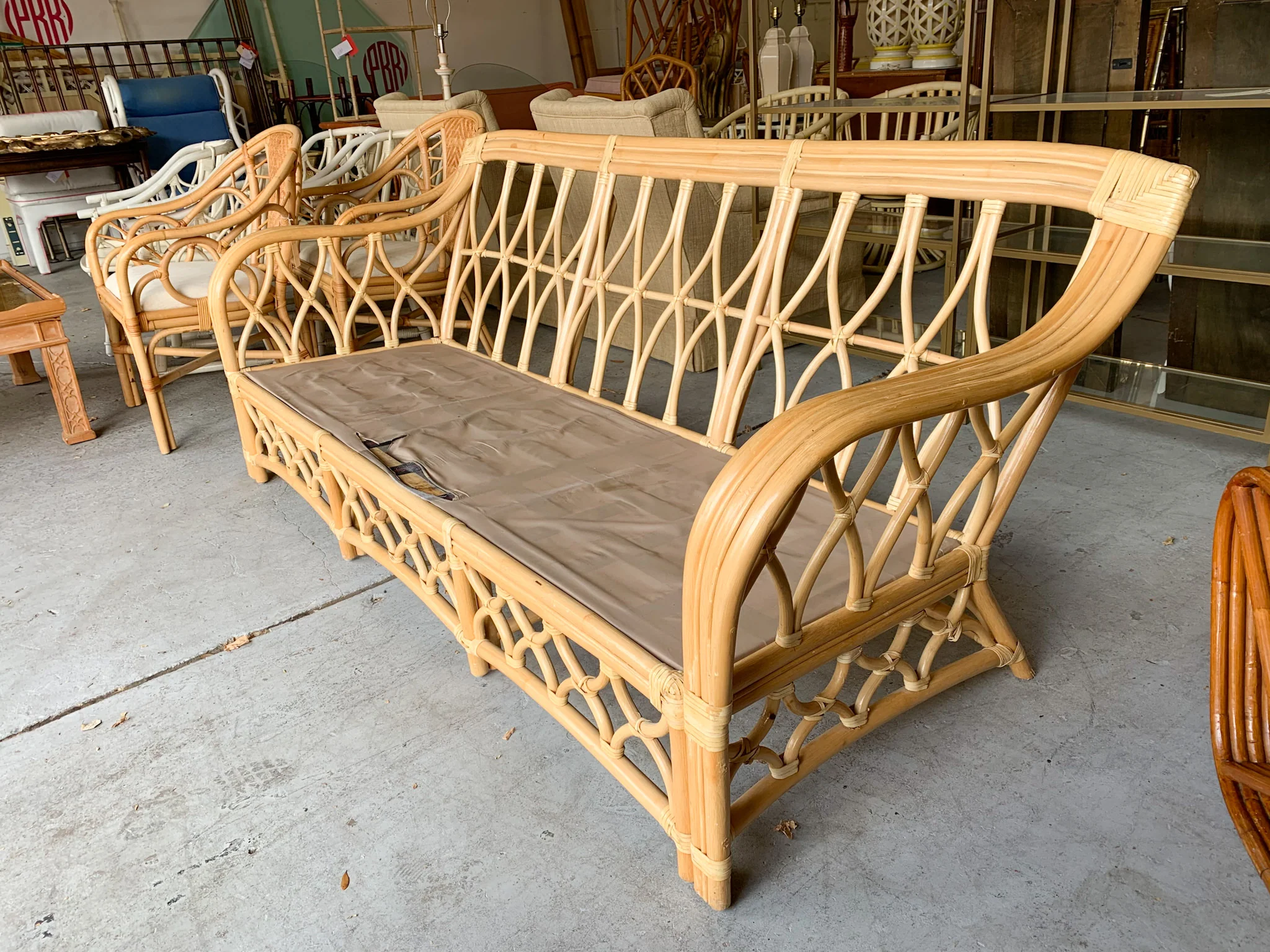 Island Style Rattan Sofa - Image 2