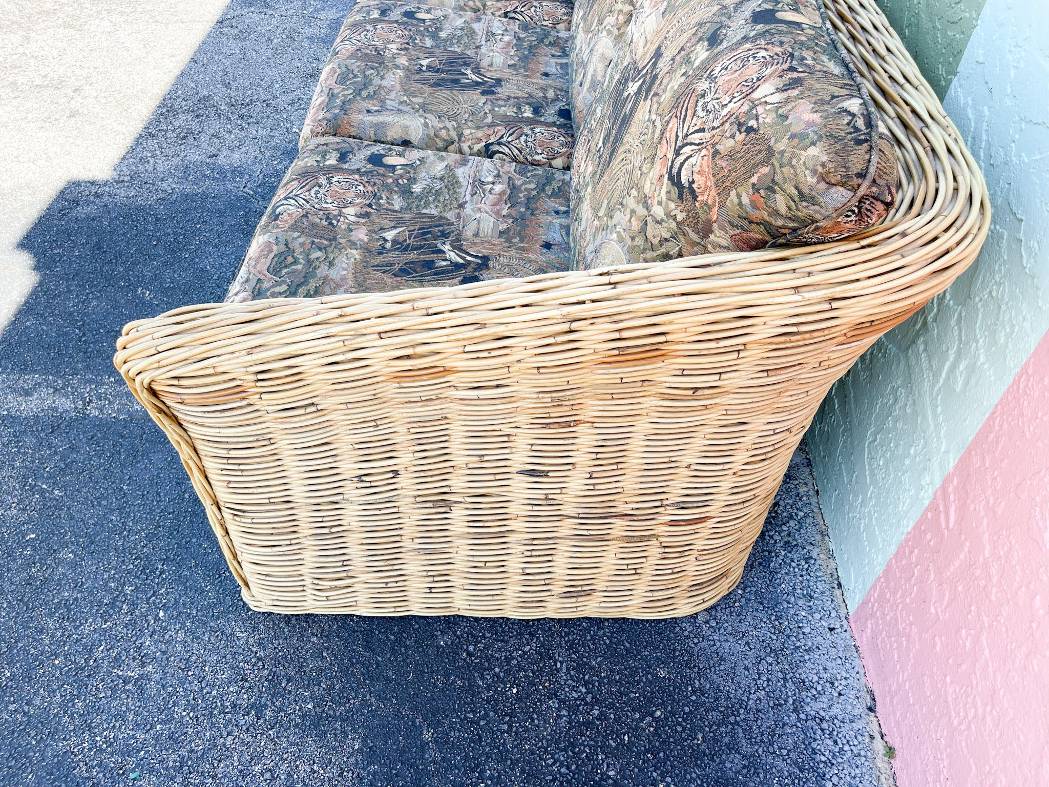 Island Style Rattan Sofa - Image 2