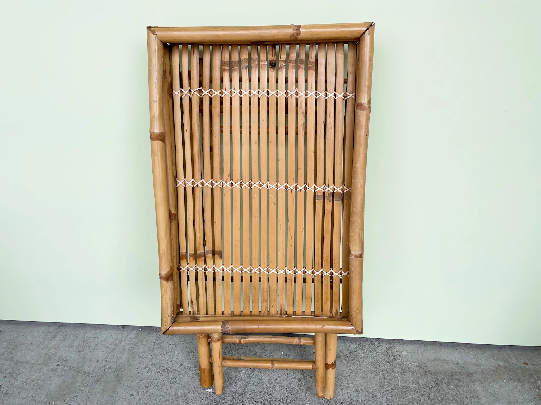 Islandy Bamboo Folding Tray - Image 3