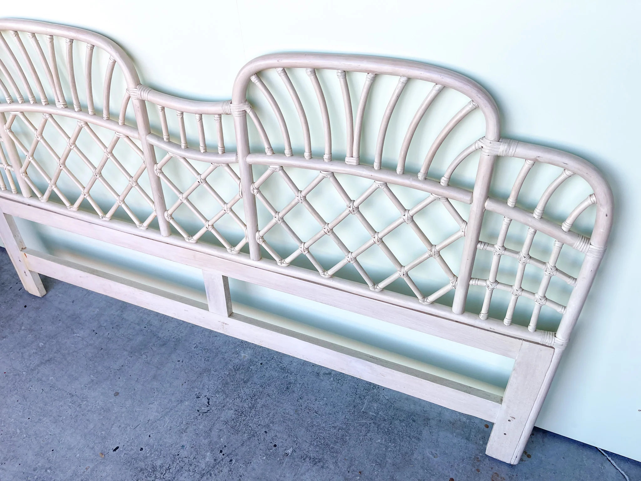 Islandy Rattan King Headboard - Image 2