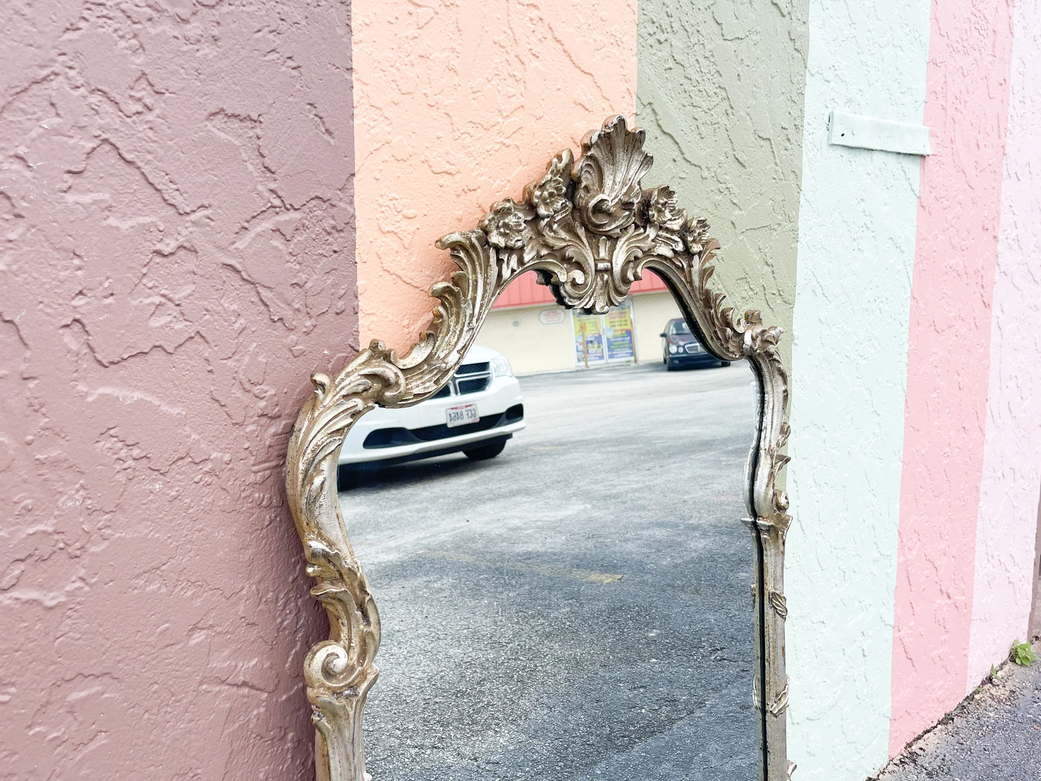 Italian LaBarge Shell Motif Mirror - Image 8