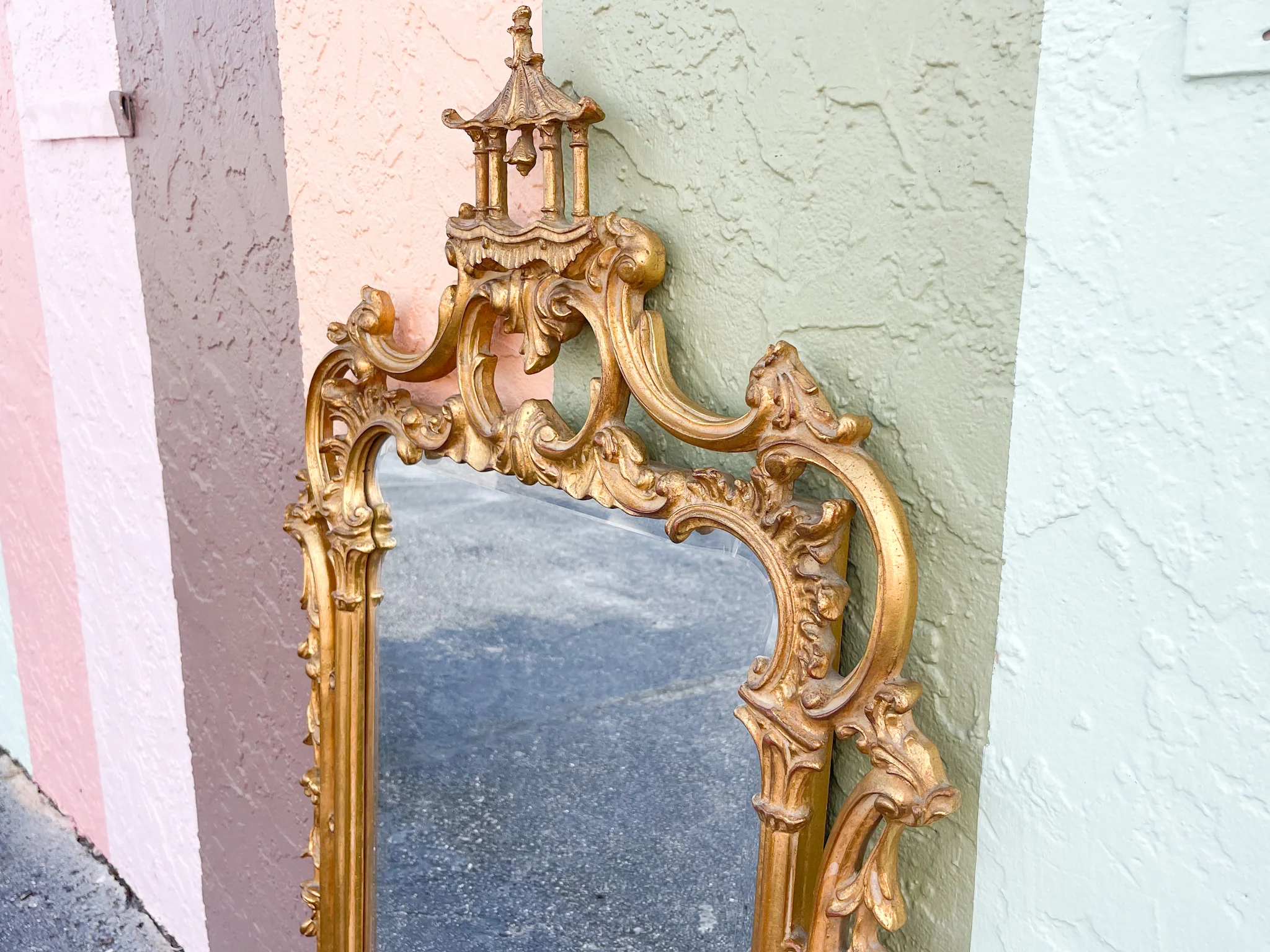 Italian Wood Carved Pagoda Mirror - Image 3