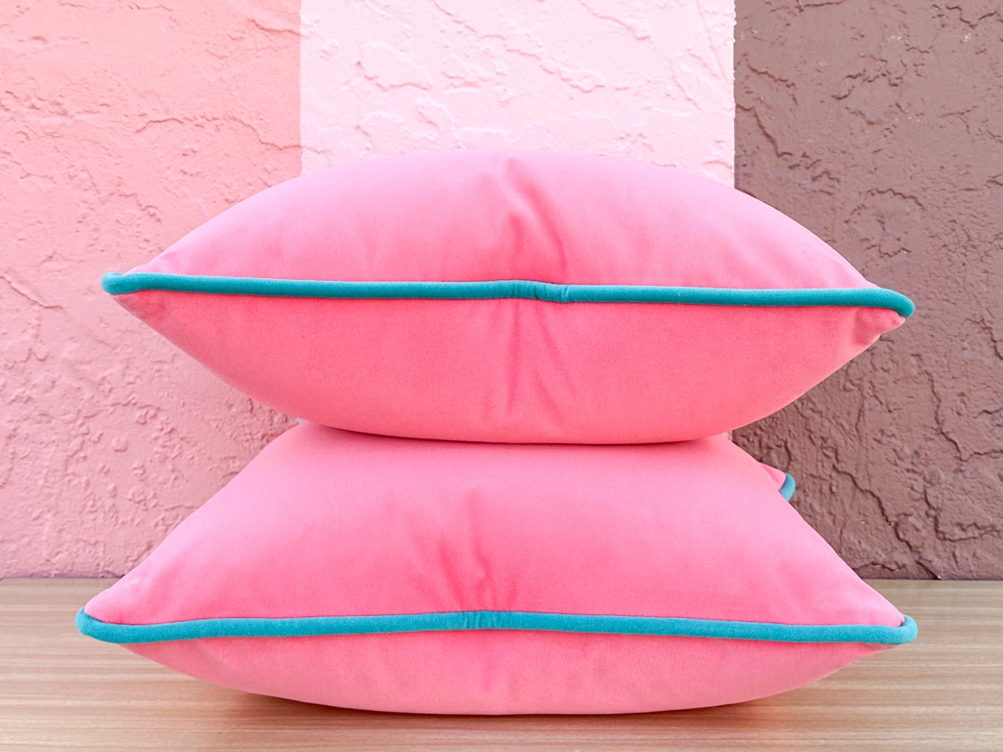 Kips Bay Show House Pair of Hot Pink Pillows - Image 4