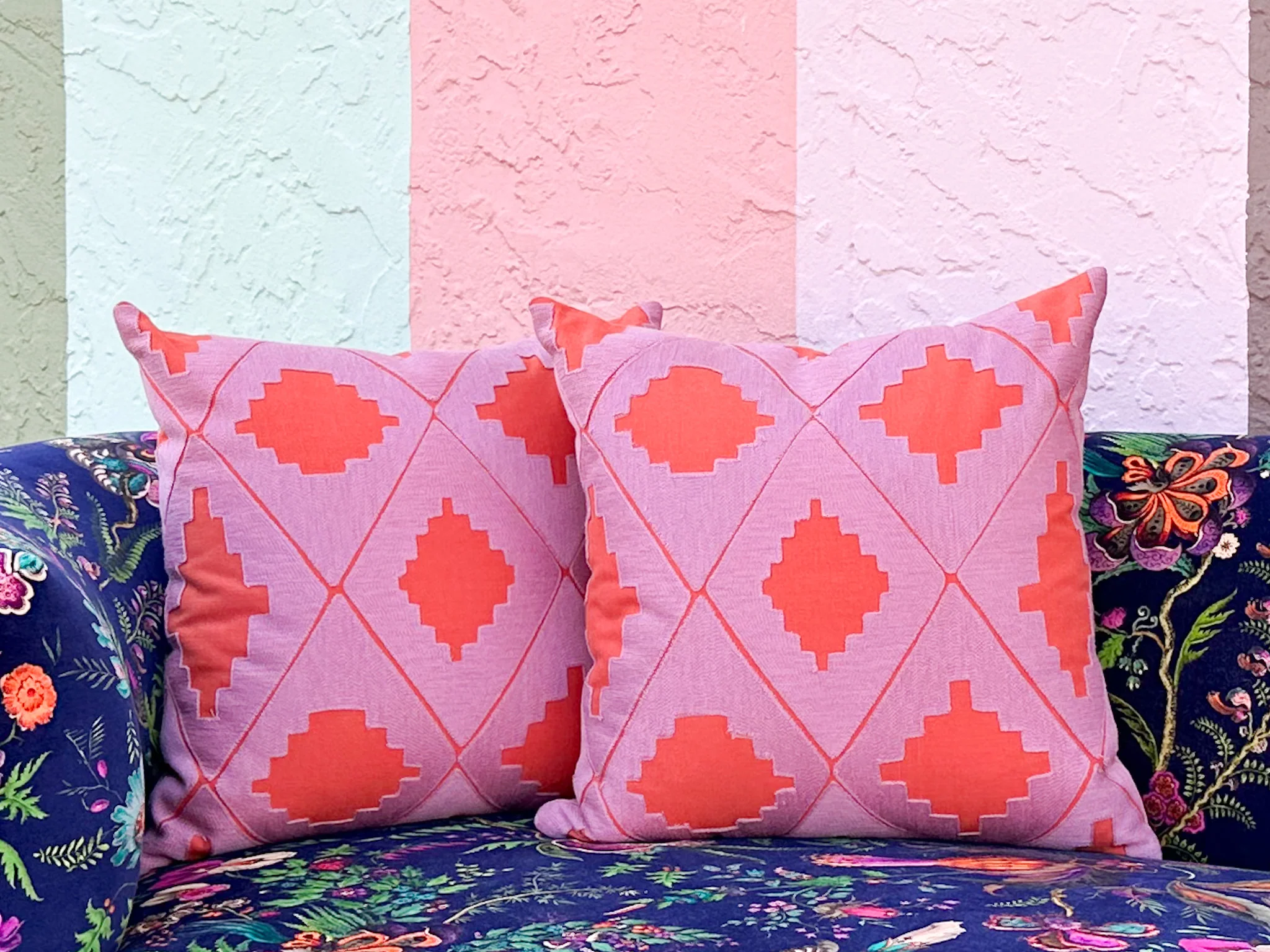 Kips Bay Show House Pair of Pink and Orange Pillows - Image 3
