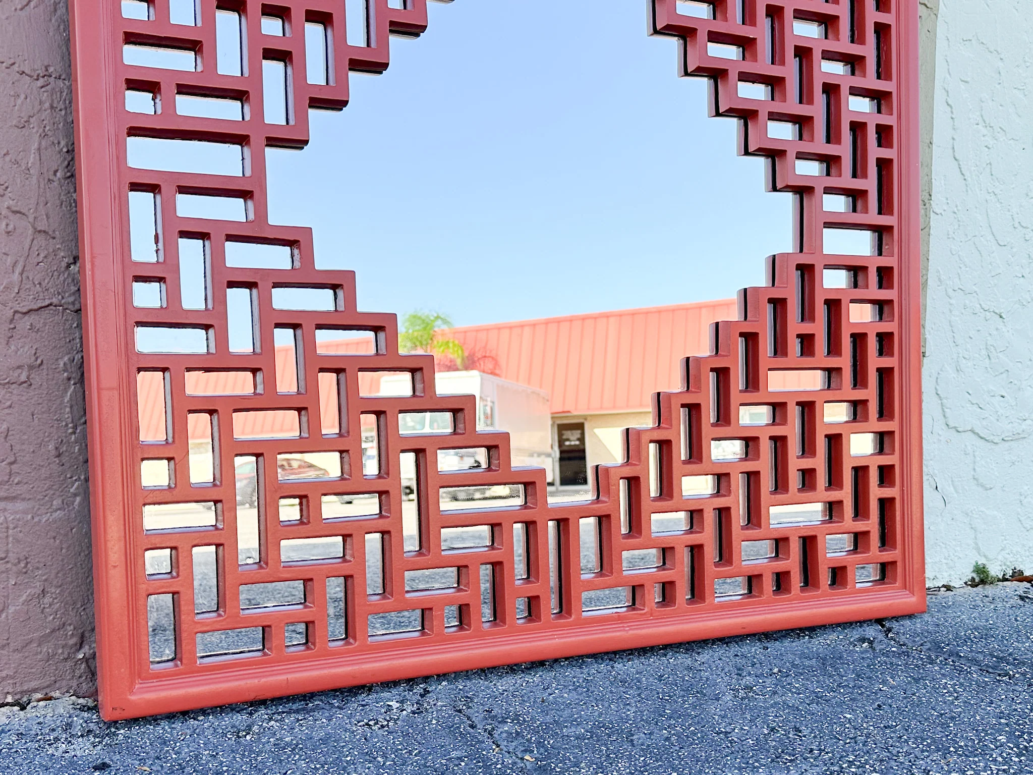 Large Fab Coral Fretwork Mirror - Image 7