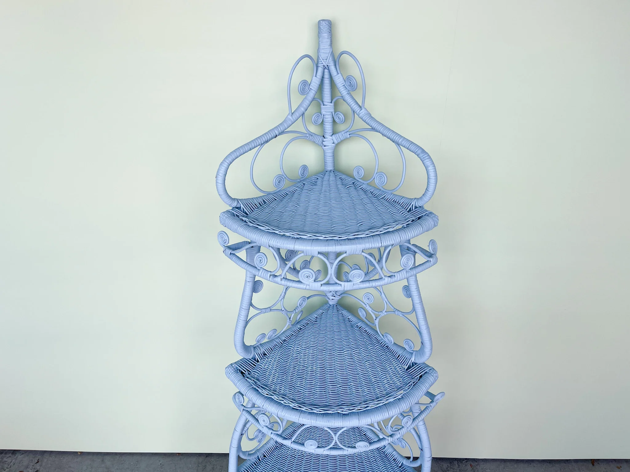 Large Fiddlehead Wicker Corner Shelf - Image 2