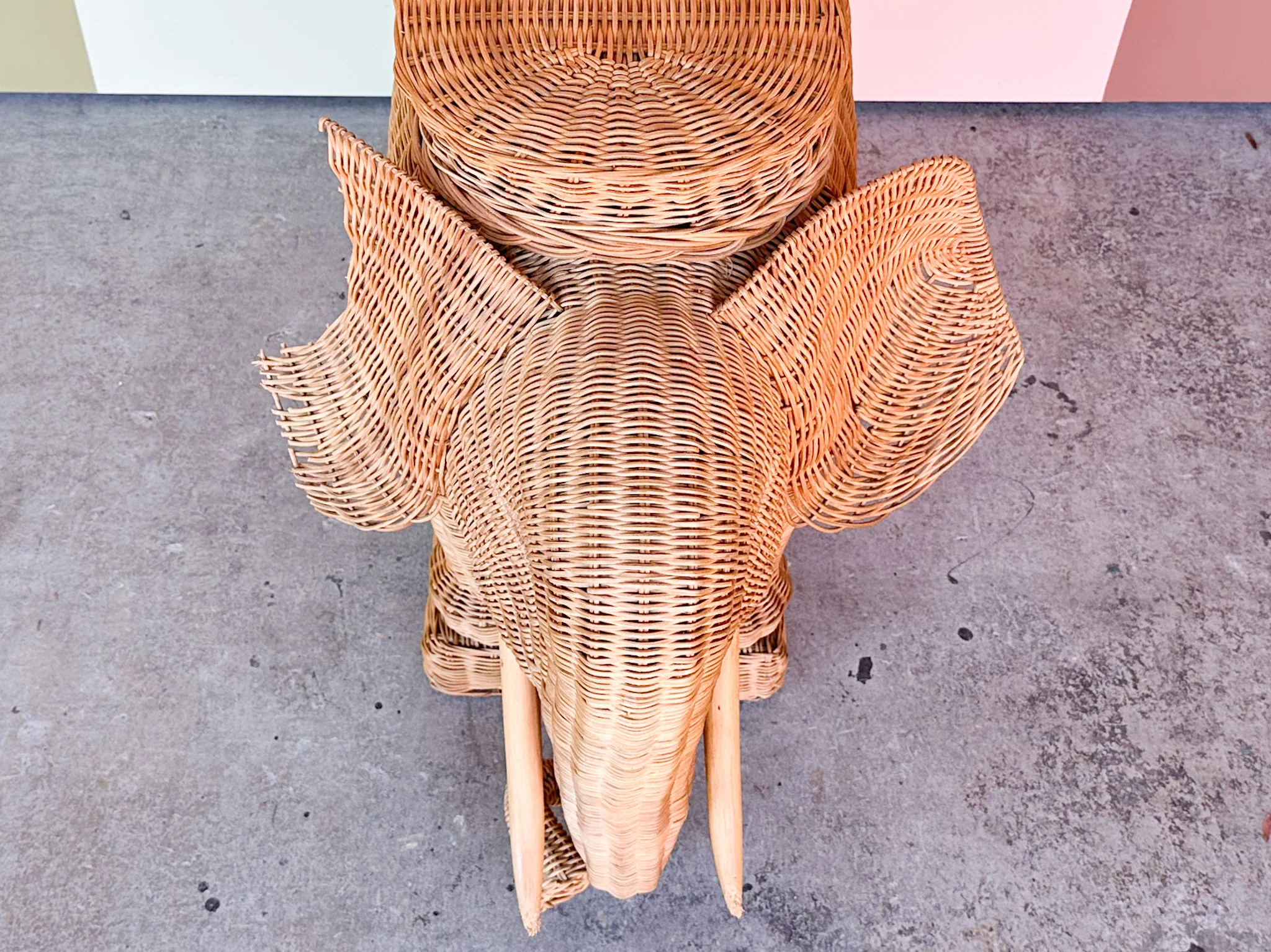 Large Wicker Elephant Garden Seat - Image 2