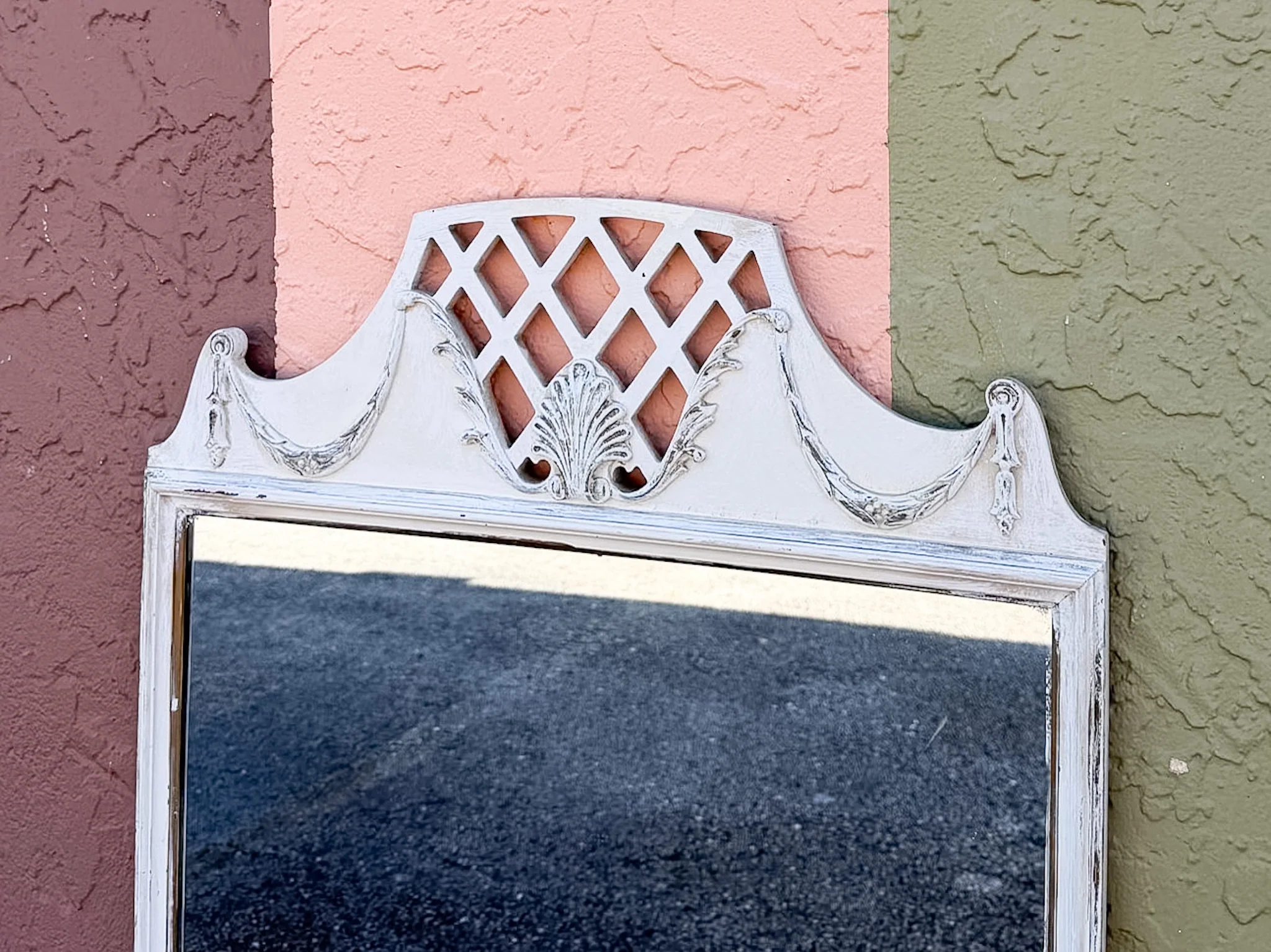 Lattice and Shell Motif Mirror - Image 5